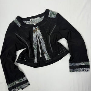 Black zip up long sleeves top (L)