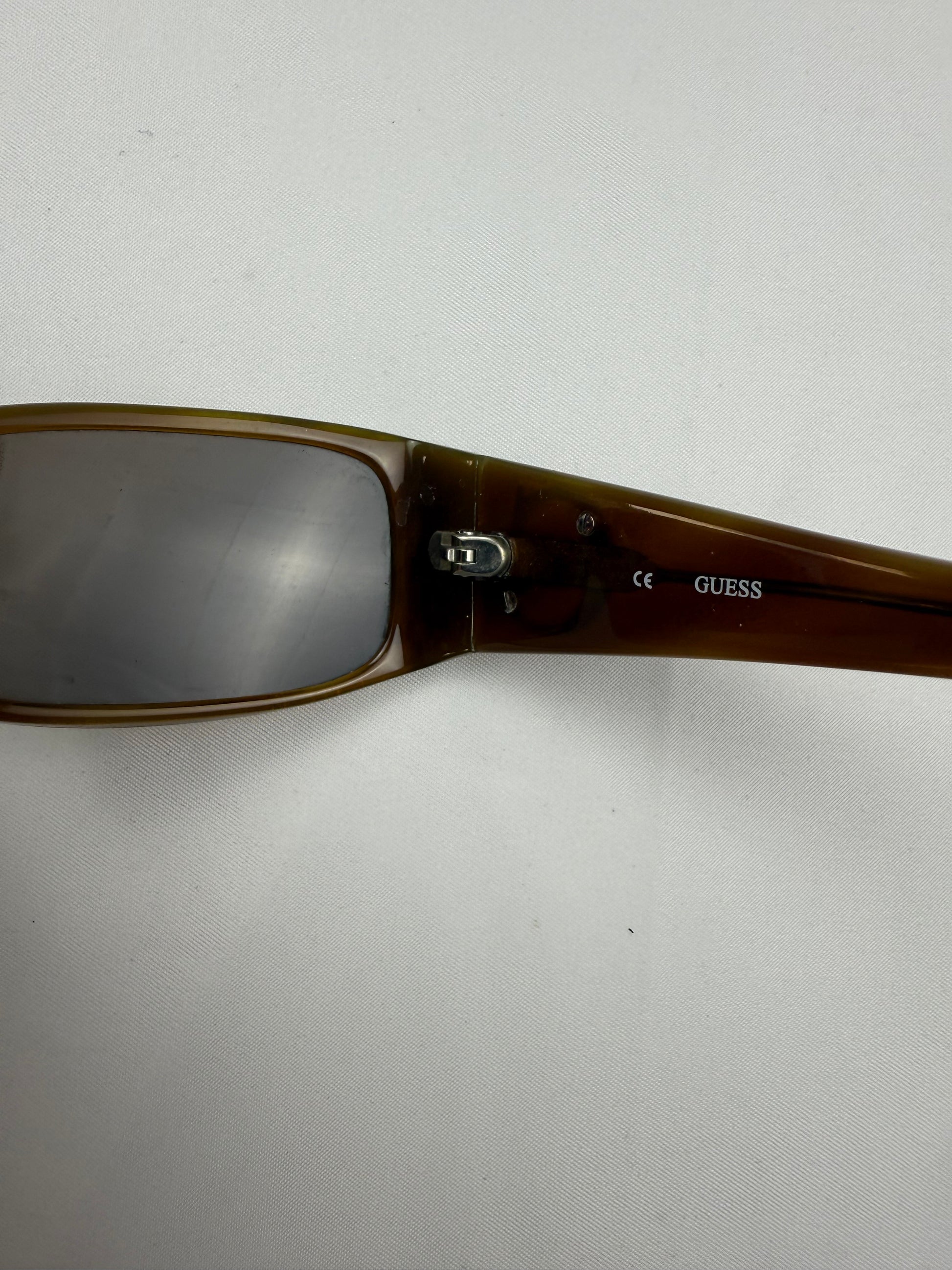 2000s brown square sunglasses