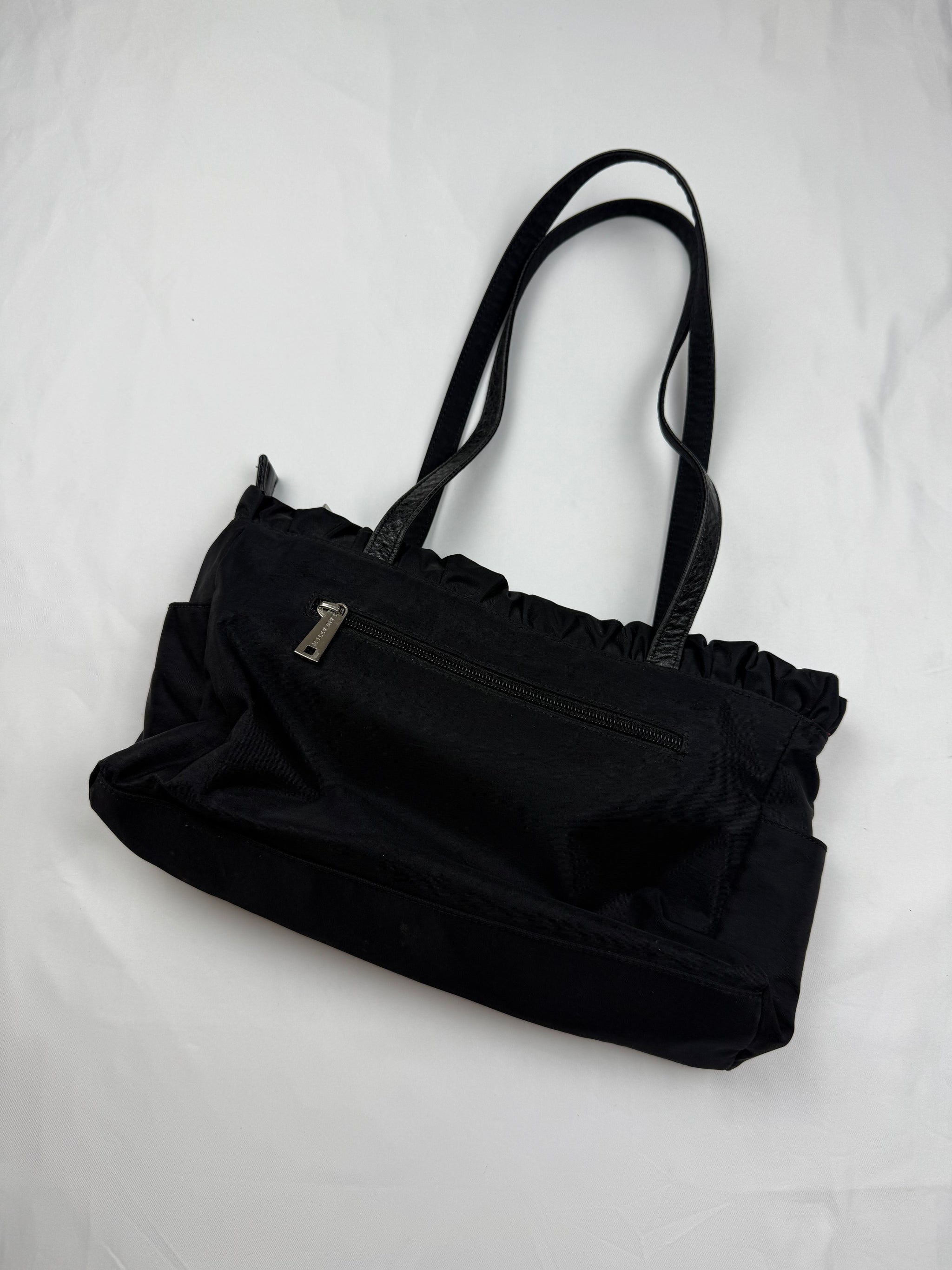Black medium shoulder bag (24x18cm)