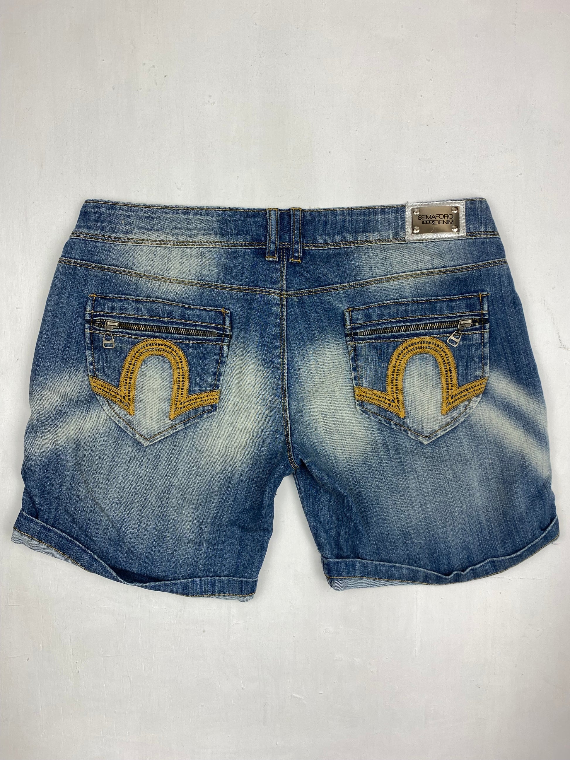 Blue denim low rise mini short (XL)