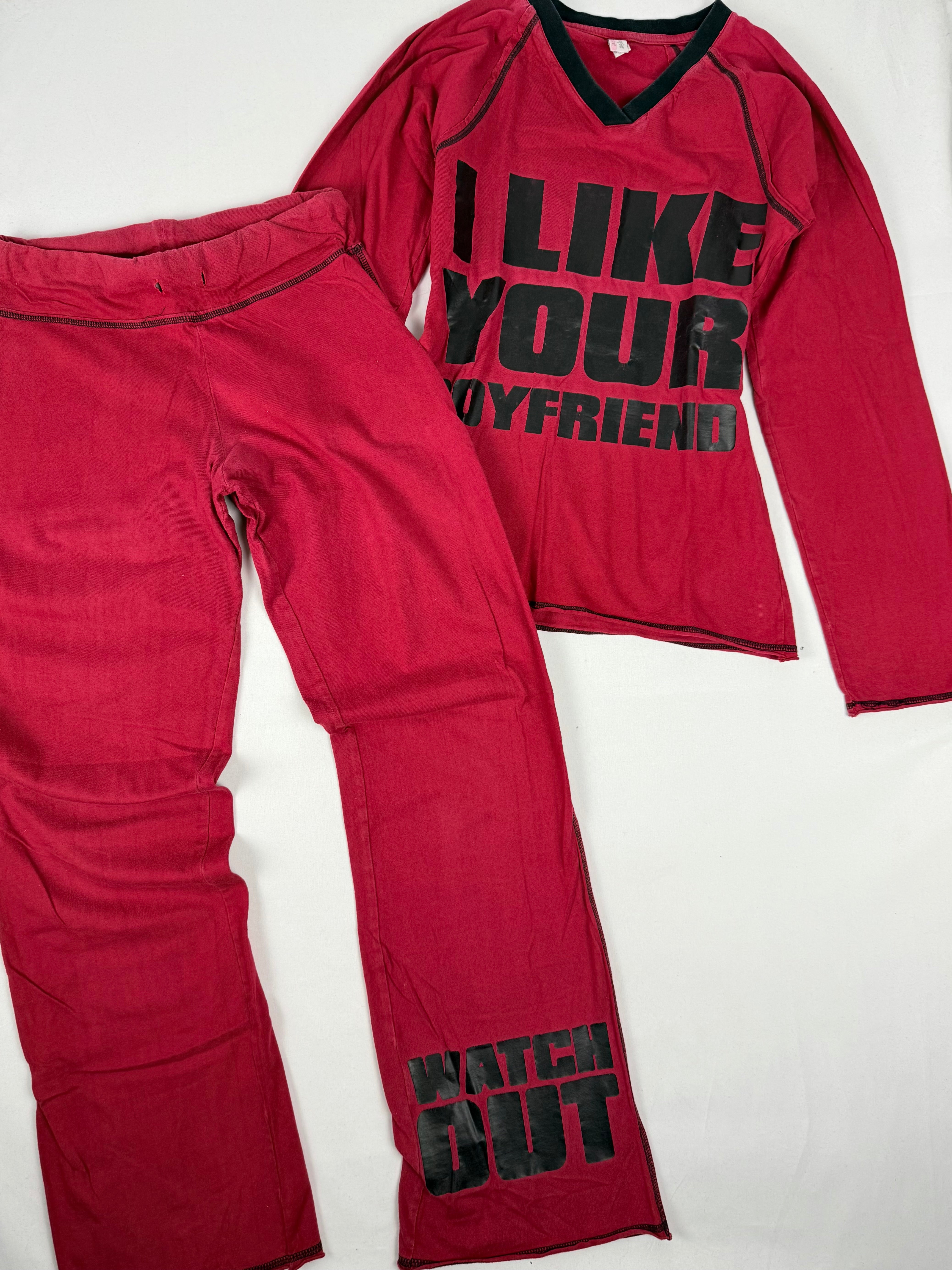 Red graphic activewear pants + top set (S/M)
