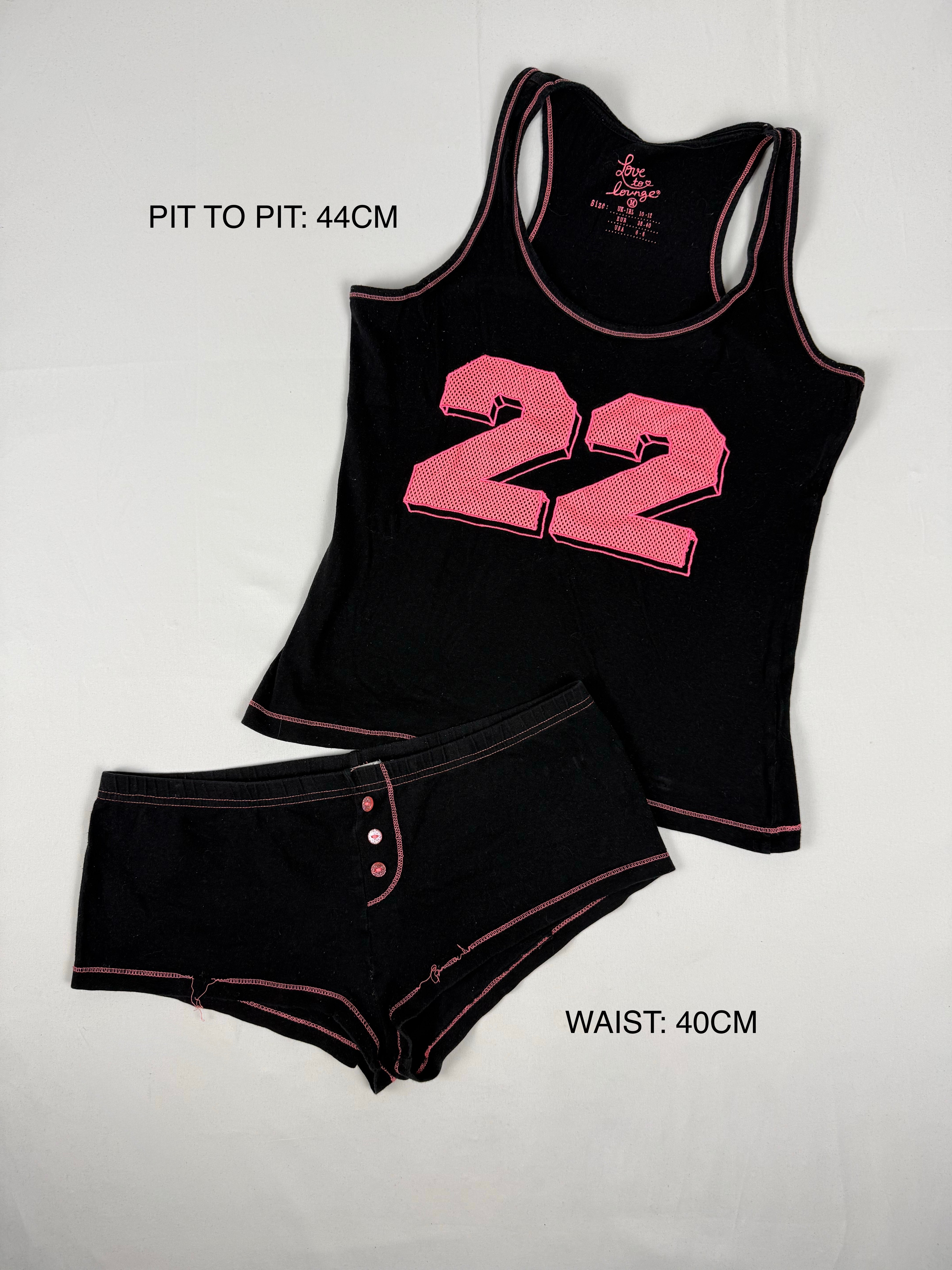 Black graphic activewear shorty + top set (L)