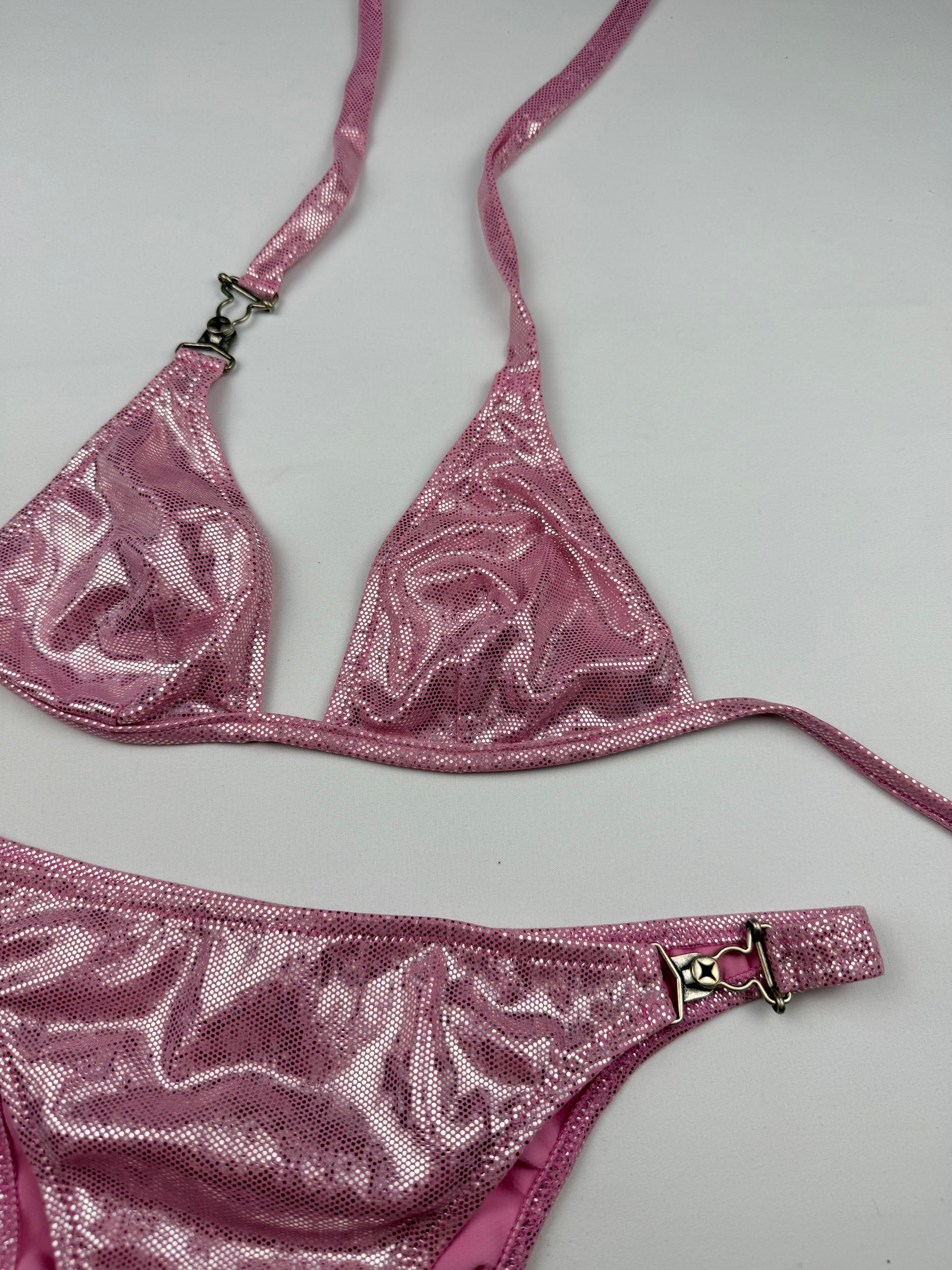 Baby pink shinny bikini set (S)