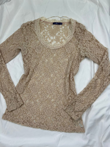 Beige lace long sleeves top (S)