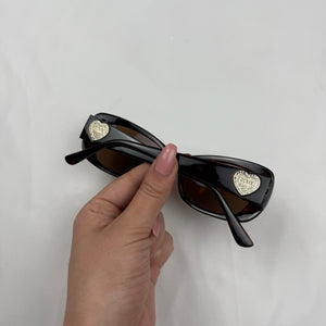 Brown 2000s sunglasses