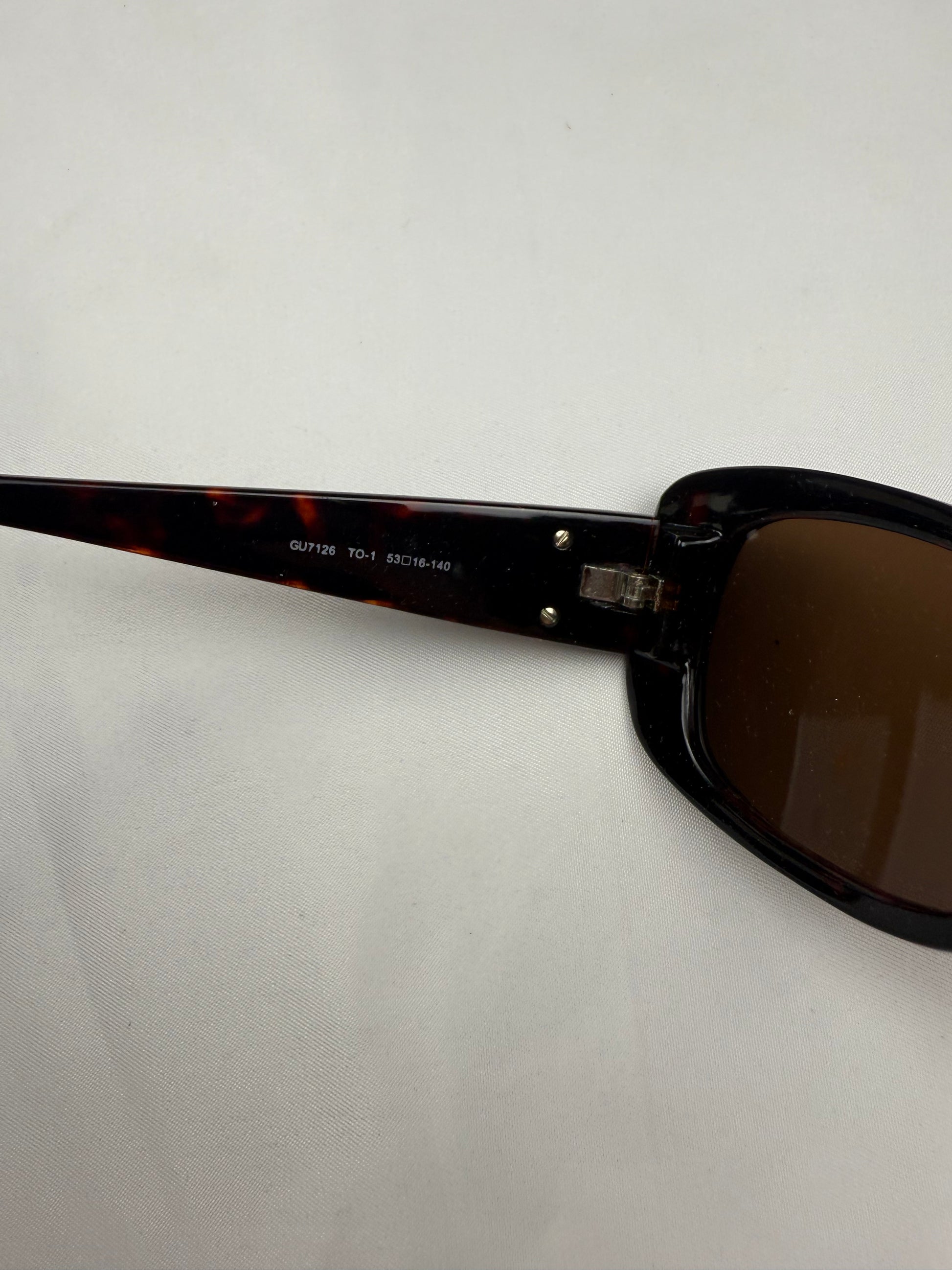 Brown 2000s sunglasses