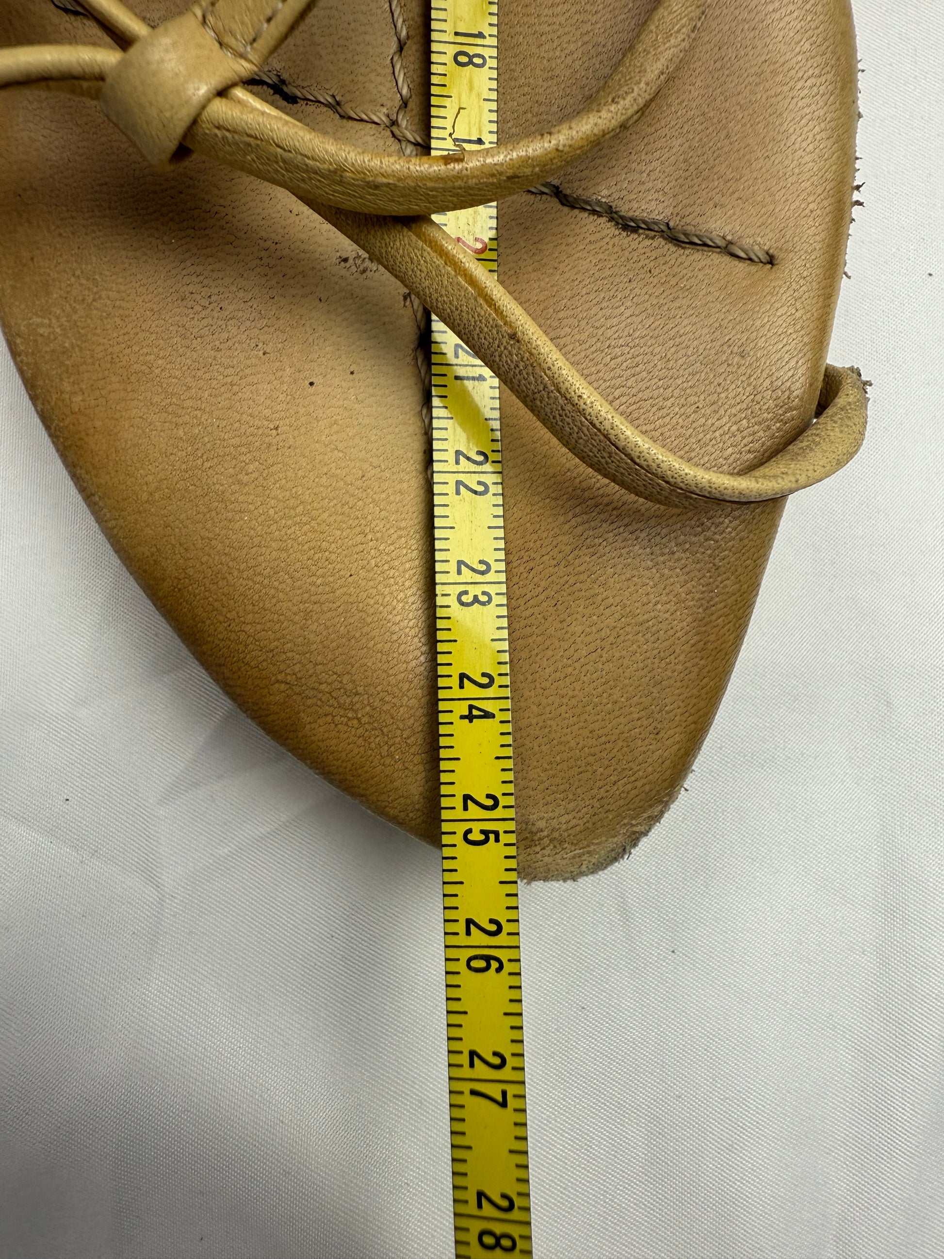 Beige real leather wedge heels (39.5)