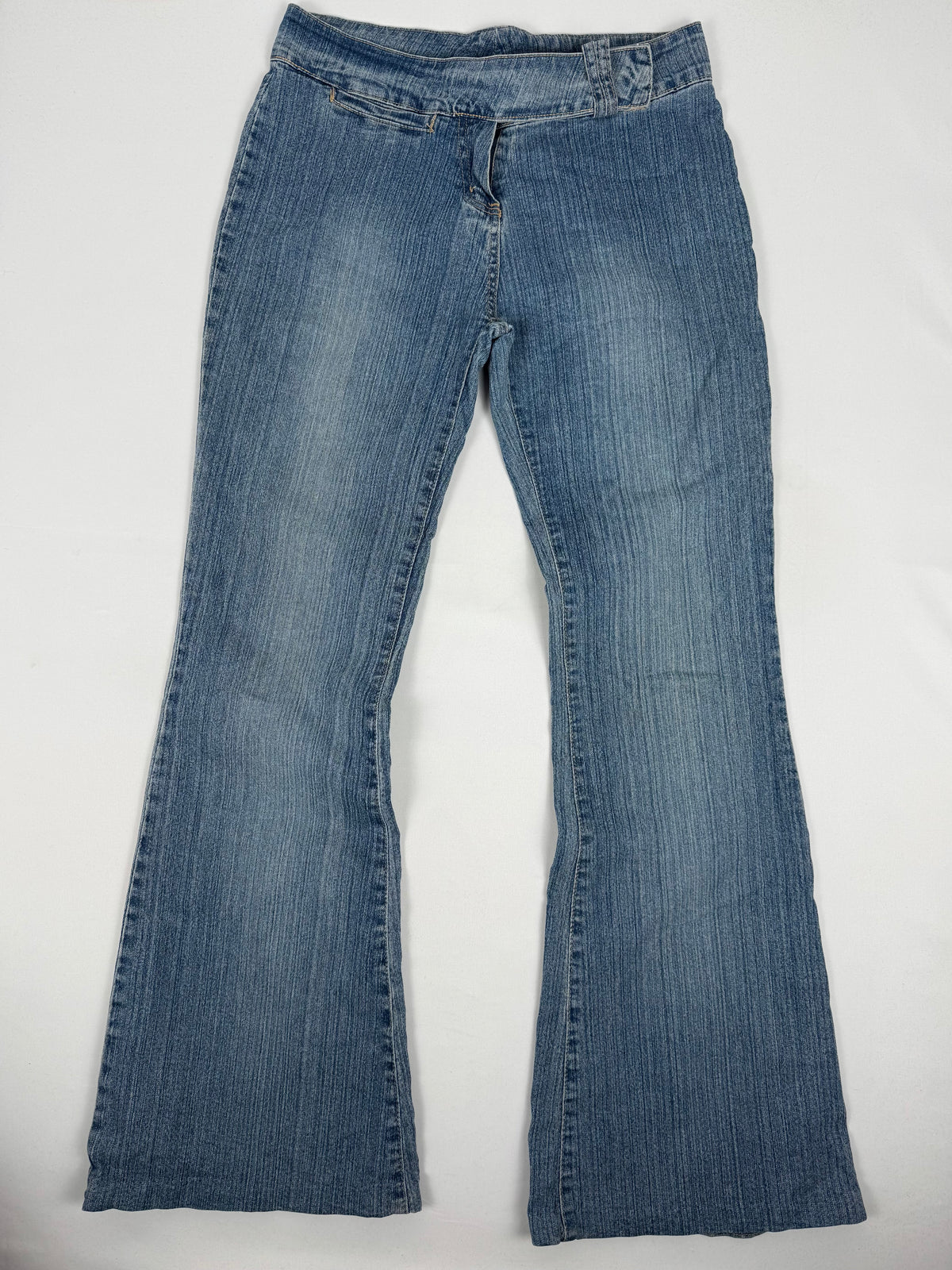 Blue denim low rise baggy pants (M)