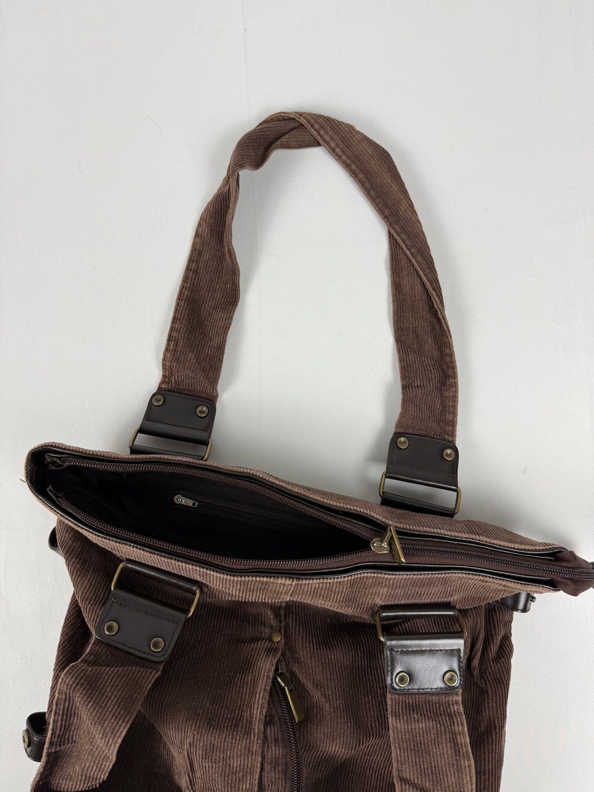 Brown velvet ribbed shoulder bag (37x36 cm)