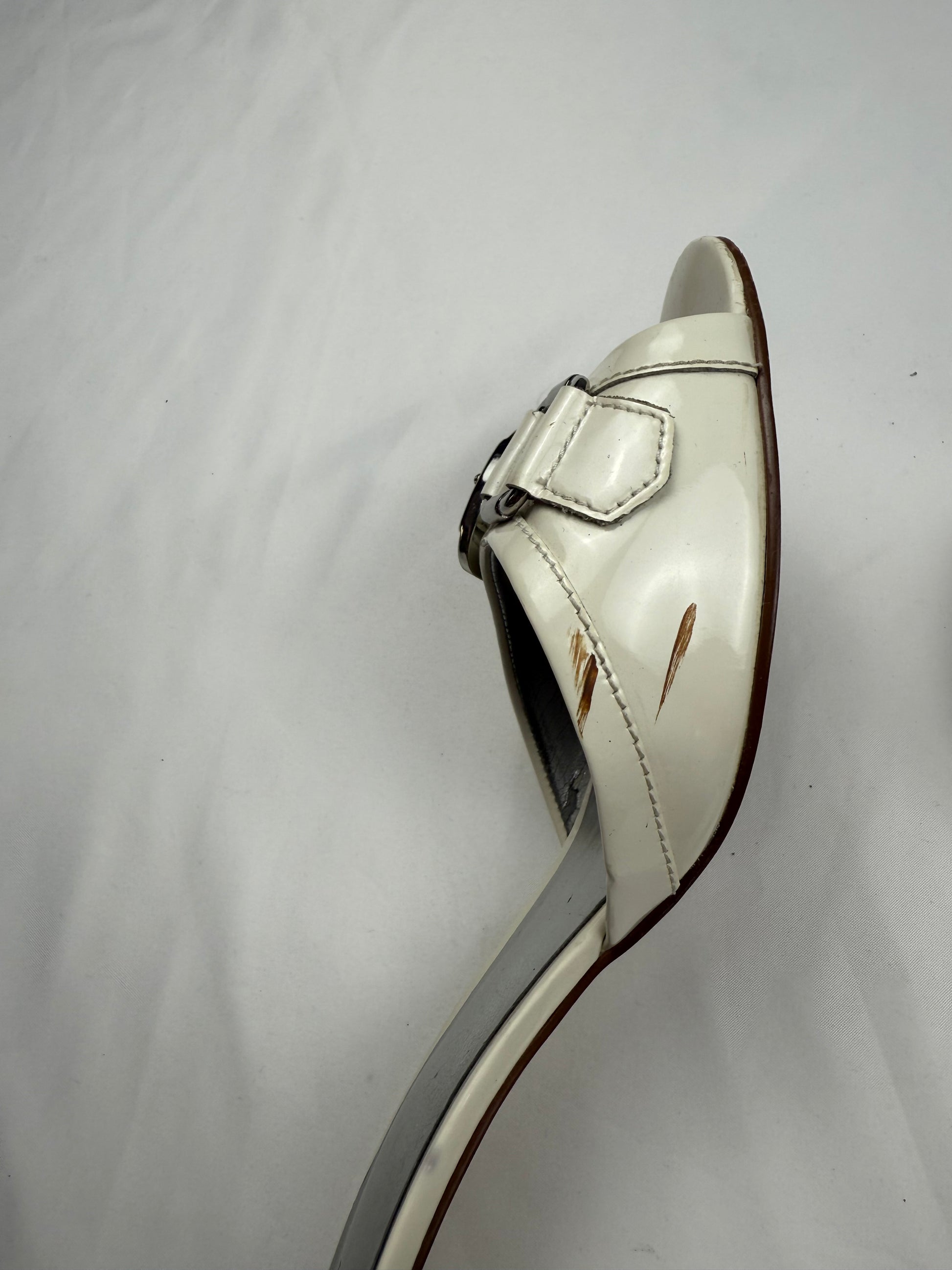 White buckle belt mules heels (39)