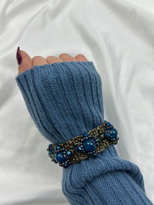 Stainless steel silver blue pearls bangle bracelet