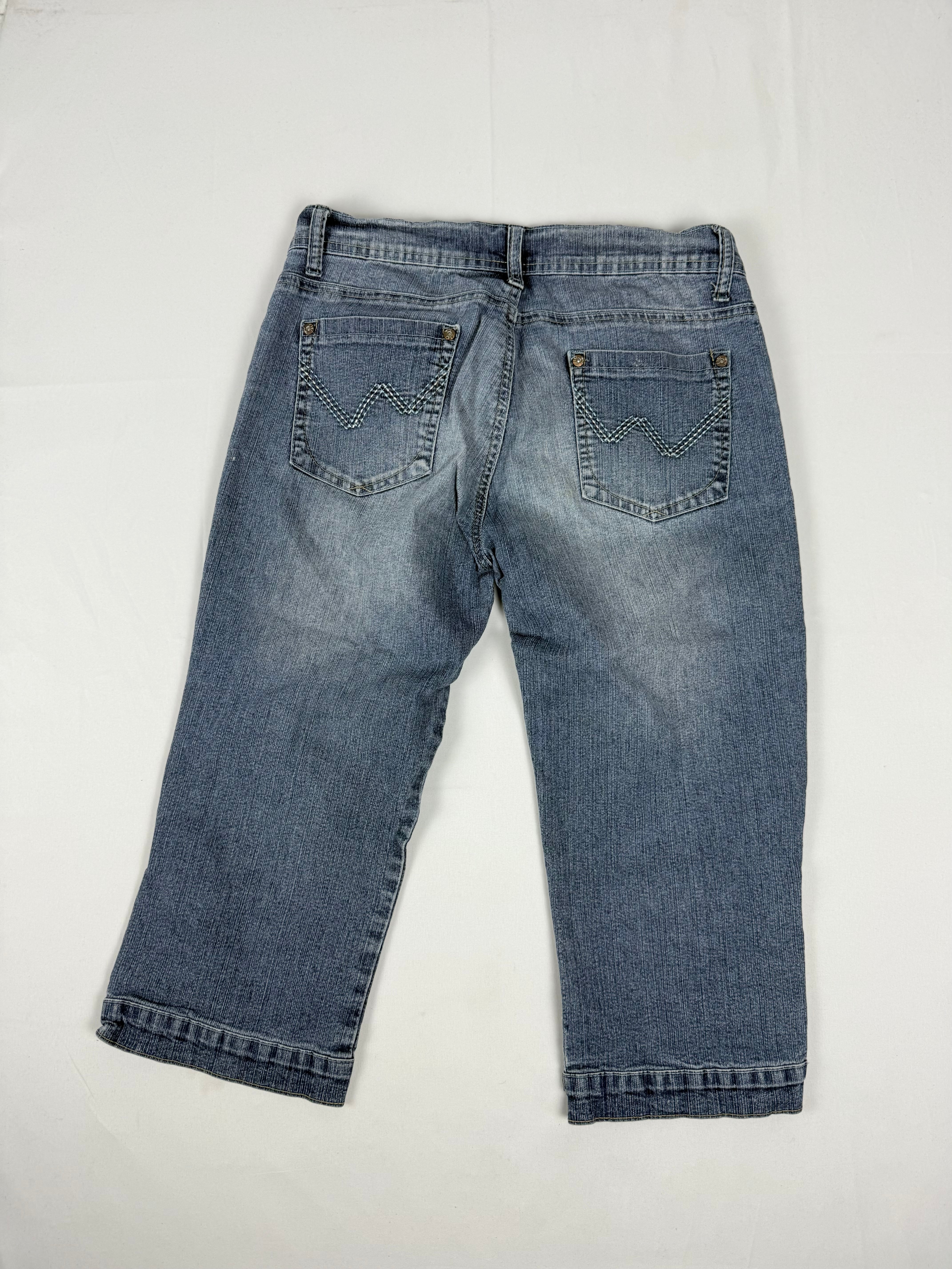 Blue denim low rise capri pants (S/M)