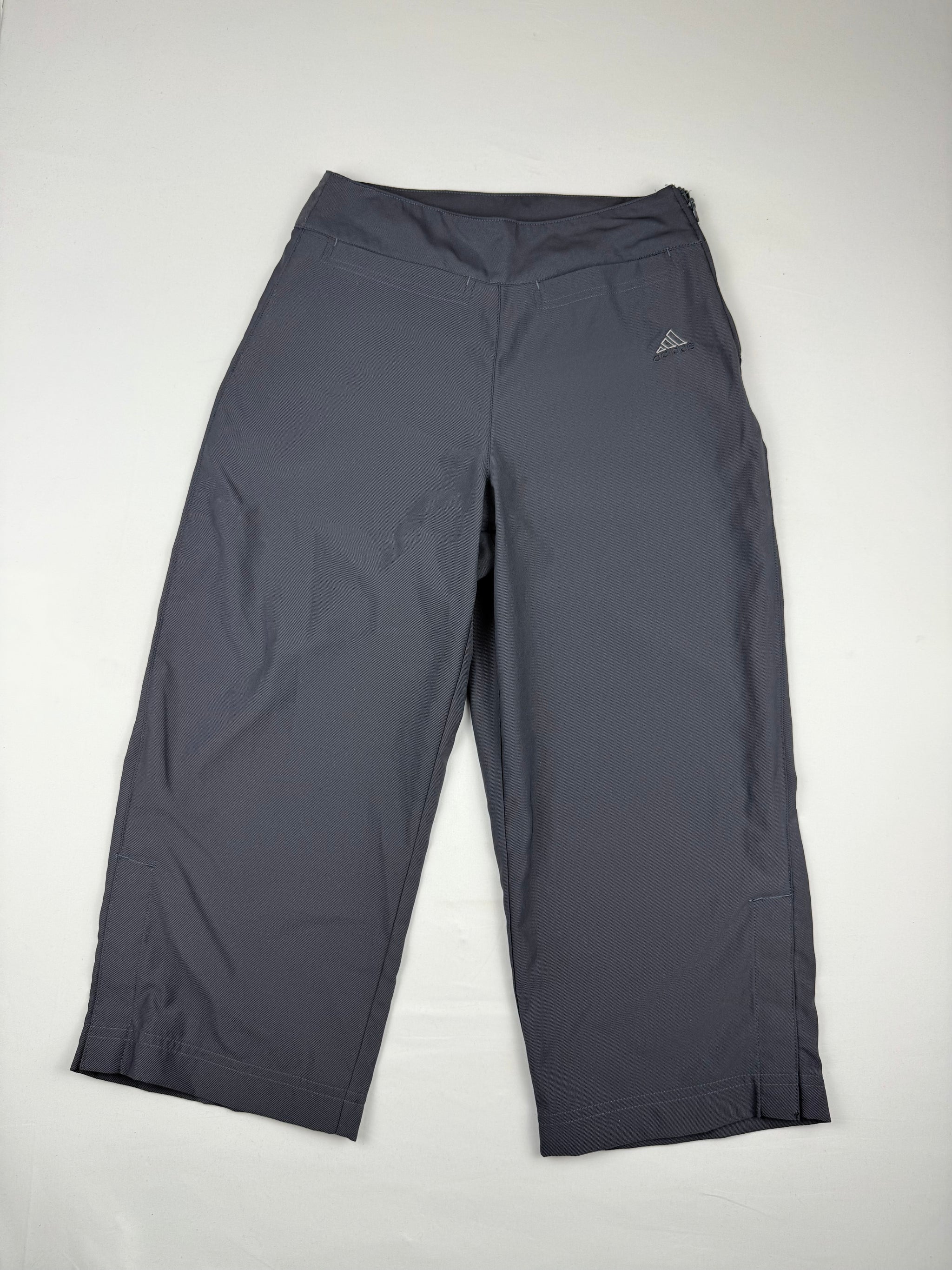 Grey activewear capri pants (S)