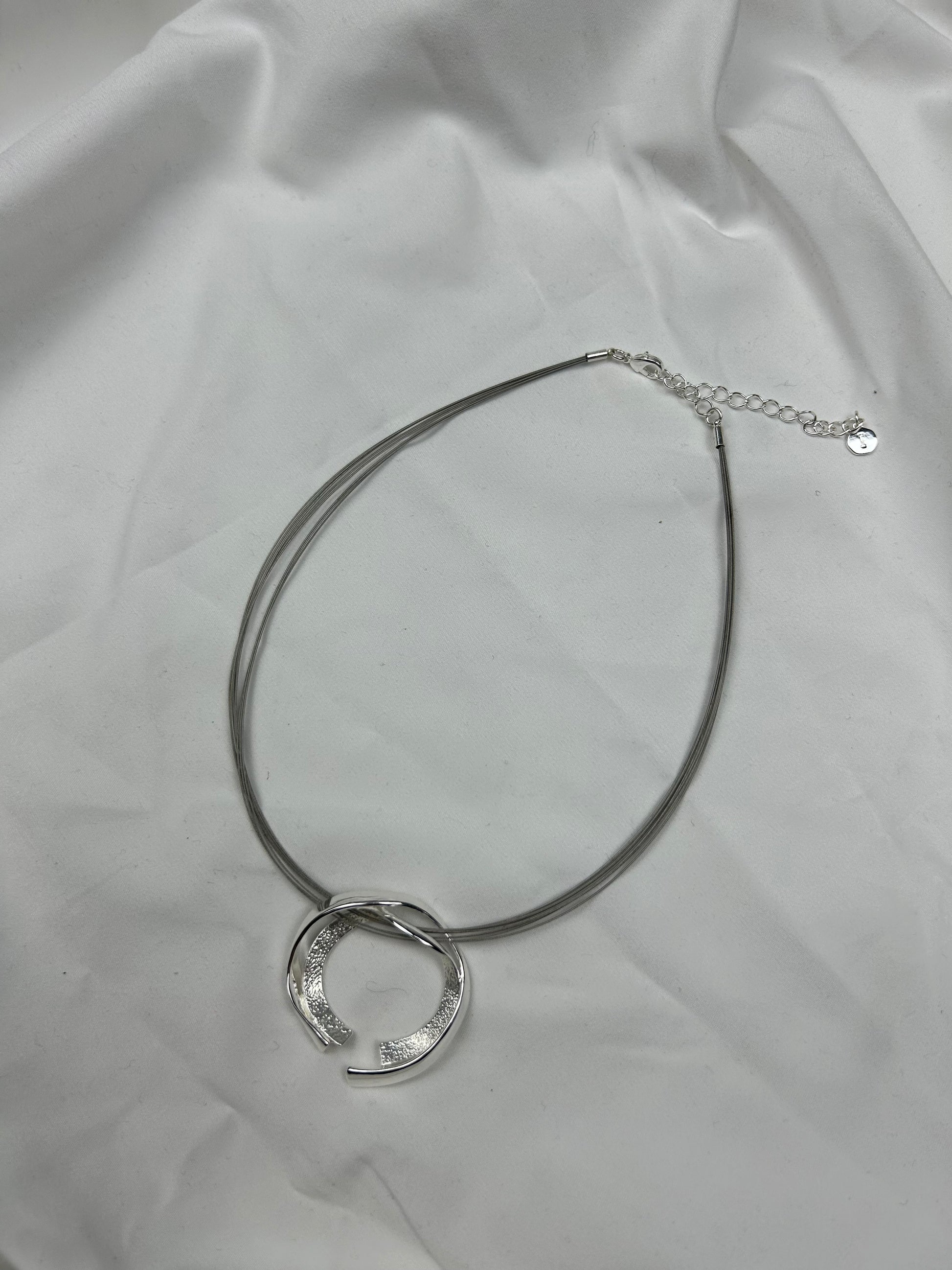 Silver stainless steel pendant necklace