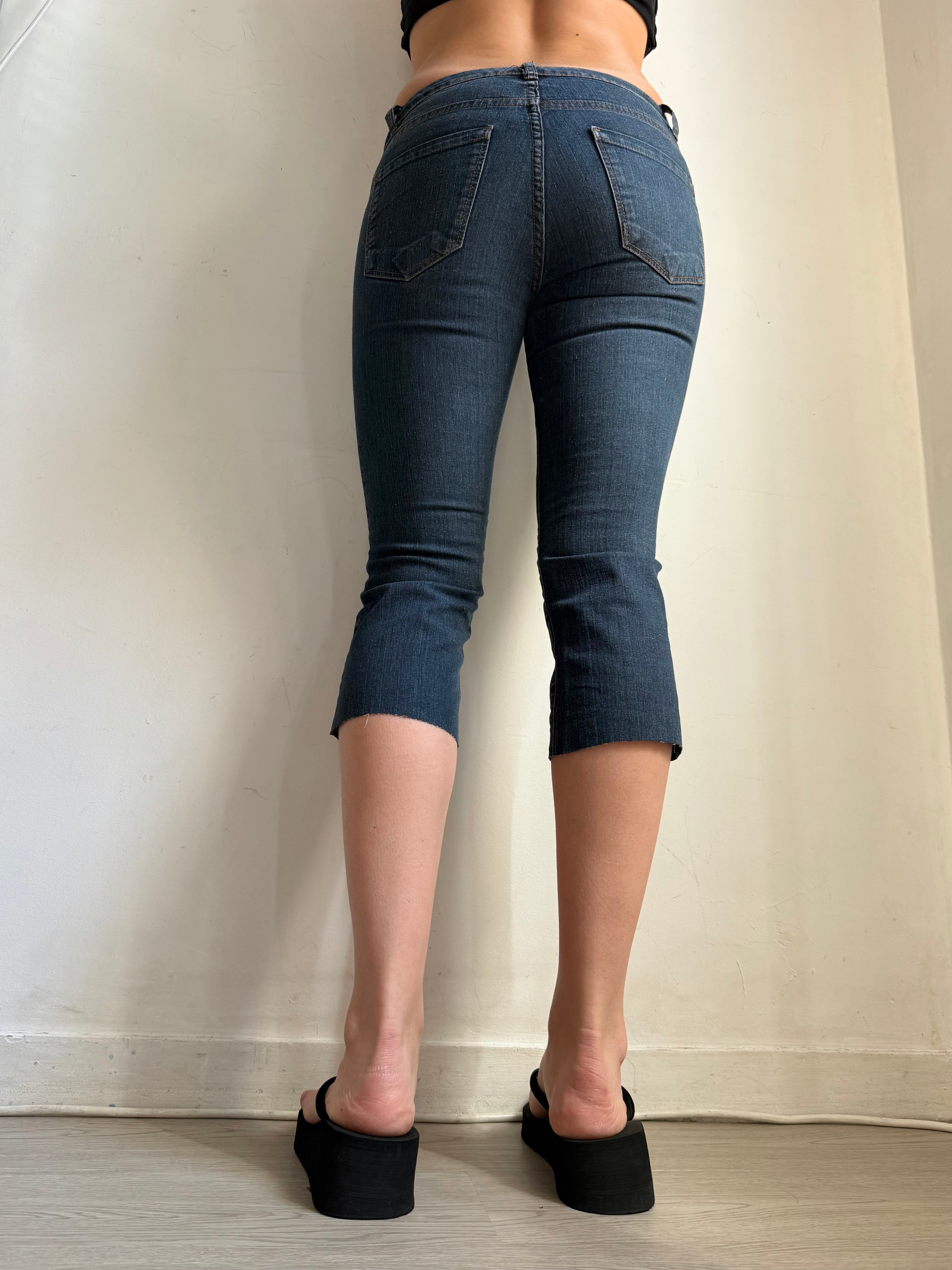 Navy denim low waist capri pants (S)