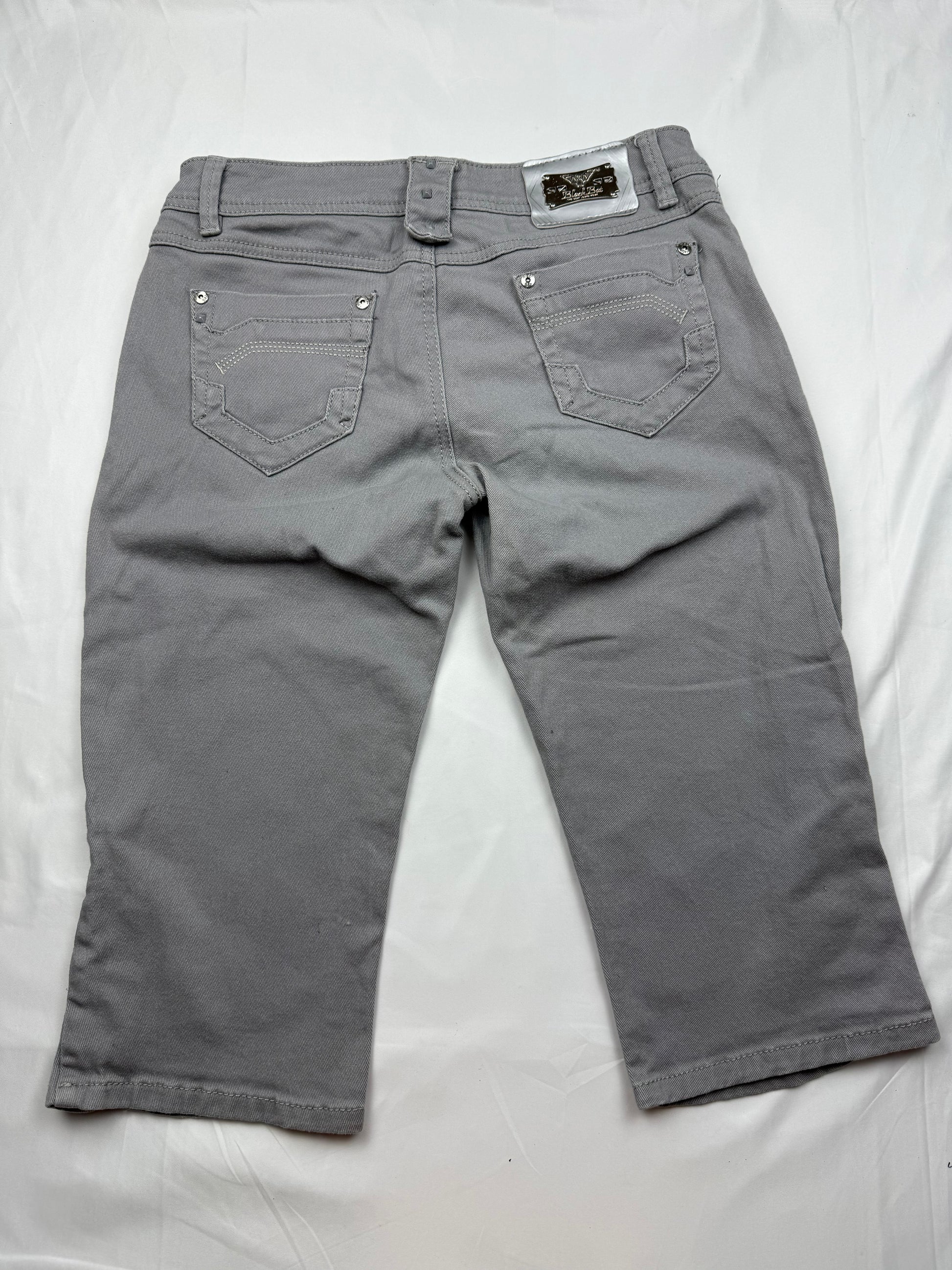 Low rise denim grey capri pants (S)
