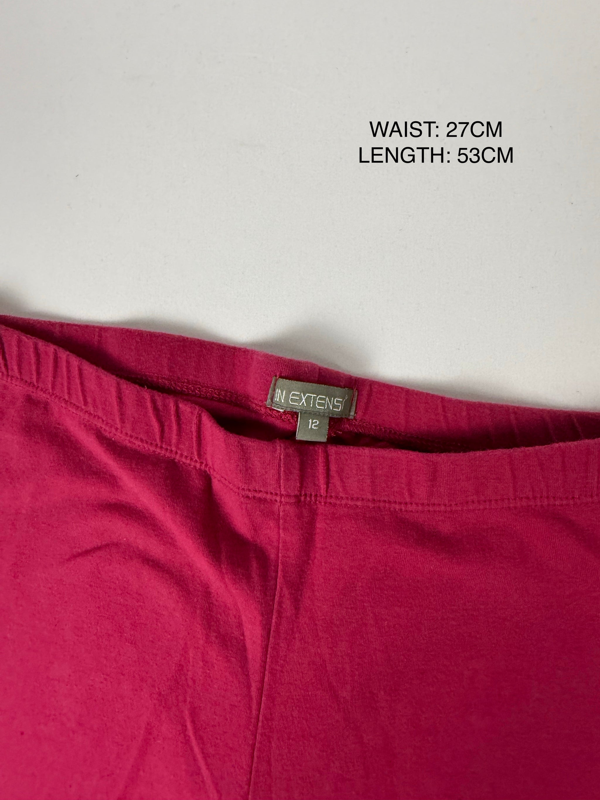 Red stretchy low rise capri pants (XS)