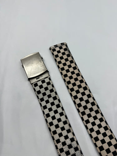 Black & white buckle belt