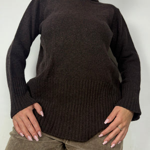 Brown 100% lambswool turtleneck winter jumper (M/L)