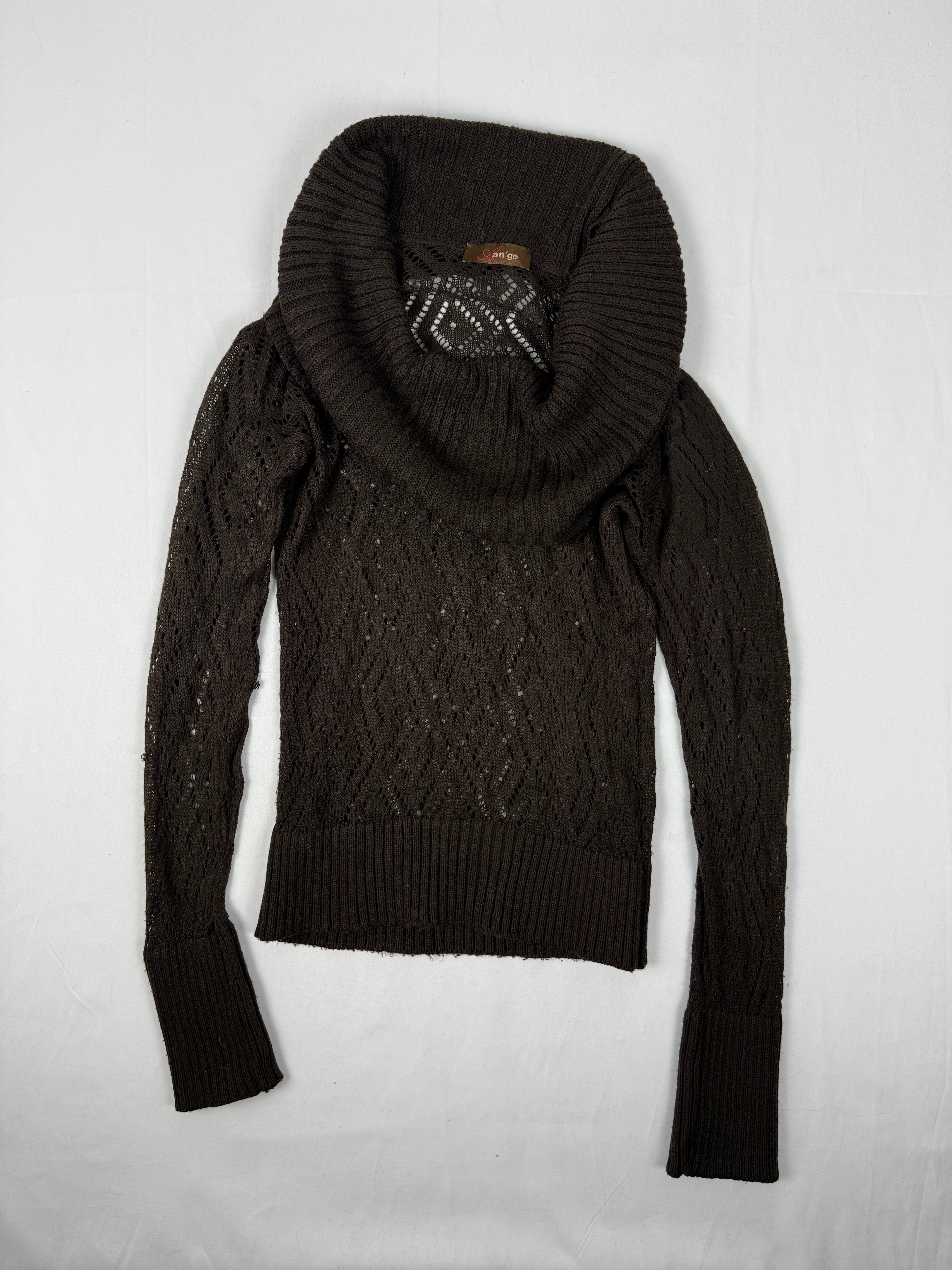 Brown crochet turtleneck jumper (S/M)