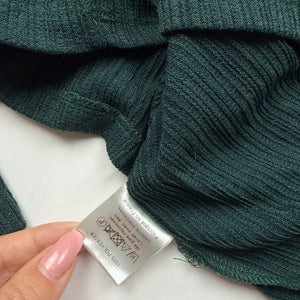 Dark green square neck long sleeves top (S/M)