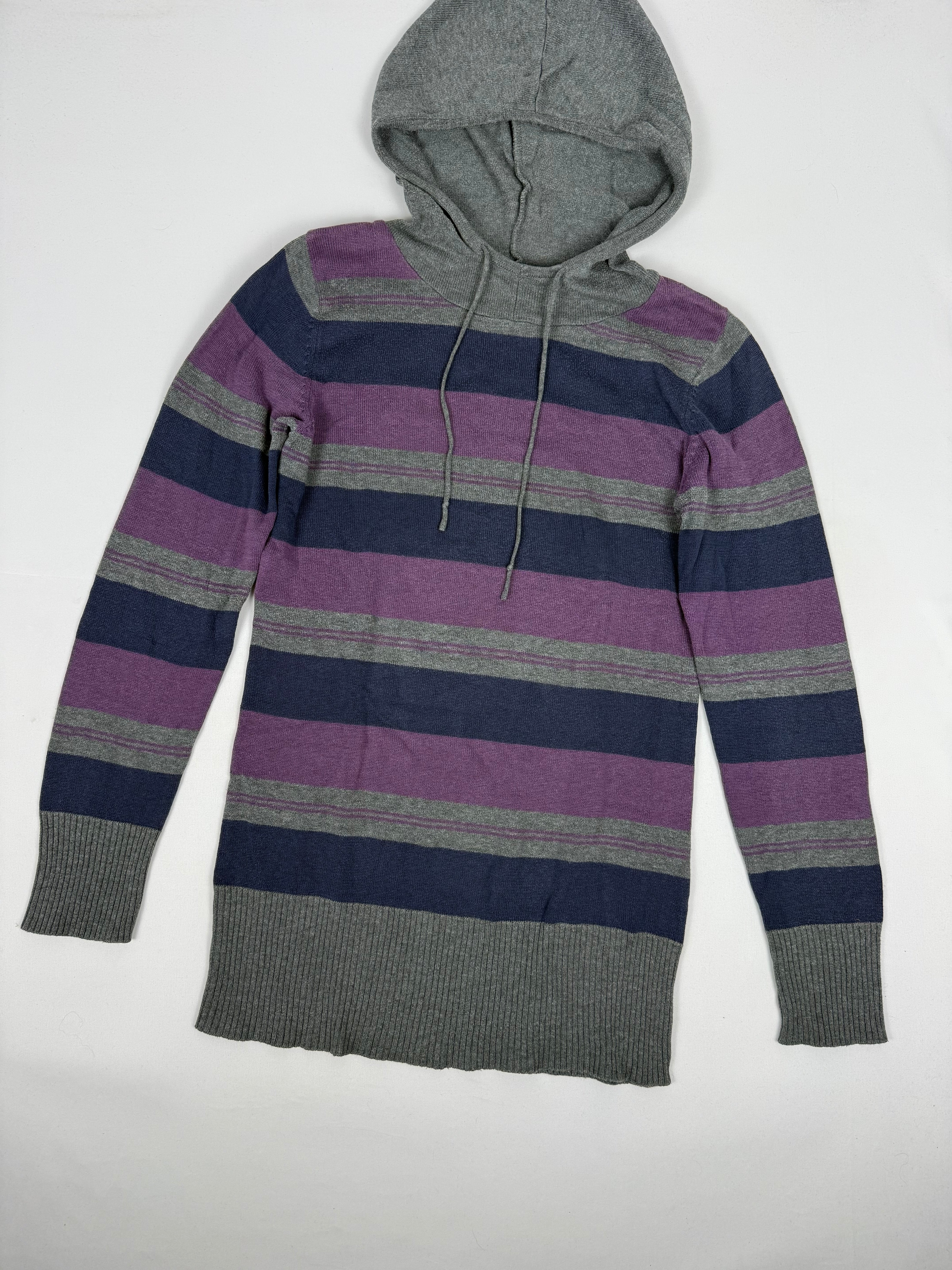 Mini-robe en maille grise à manches courtes avec nouage (S)