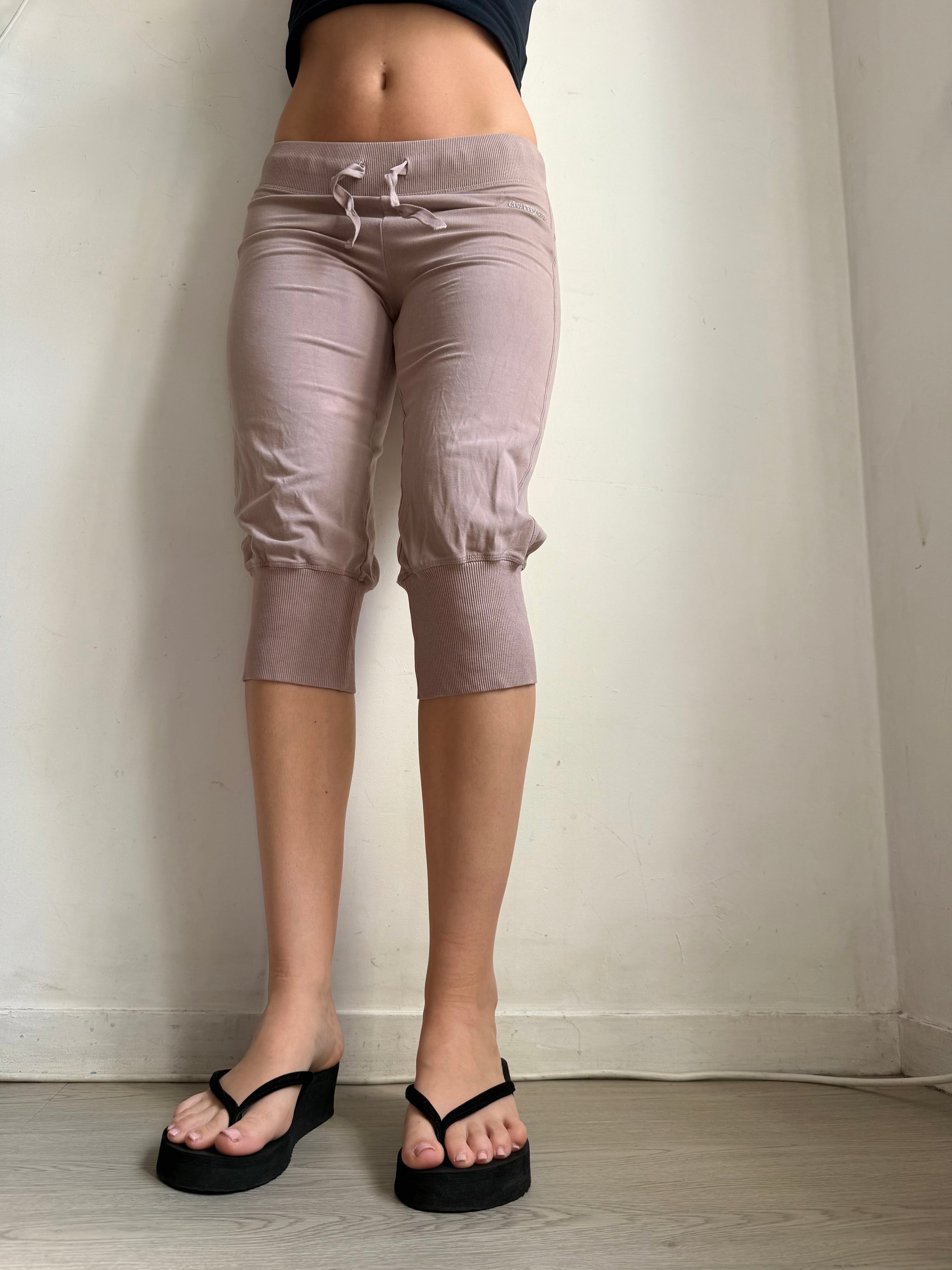 Beige cotton capri pants (S)
