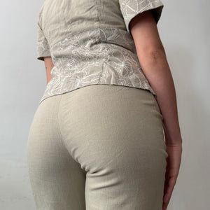 Beige zip up linen tee + capri pants set (S)