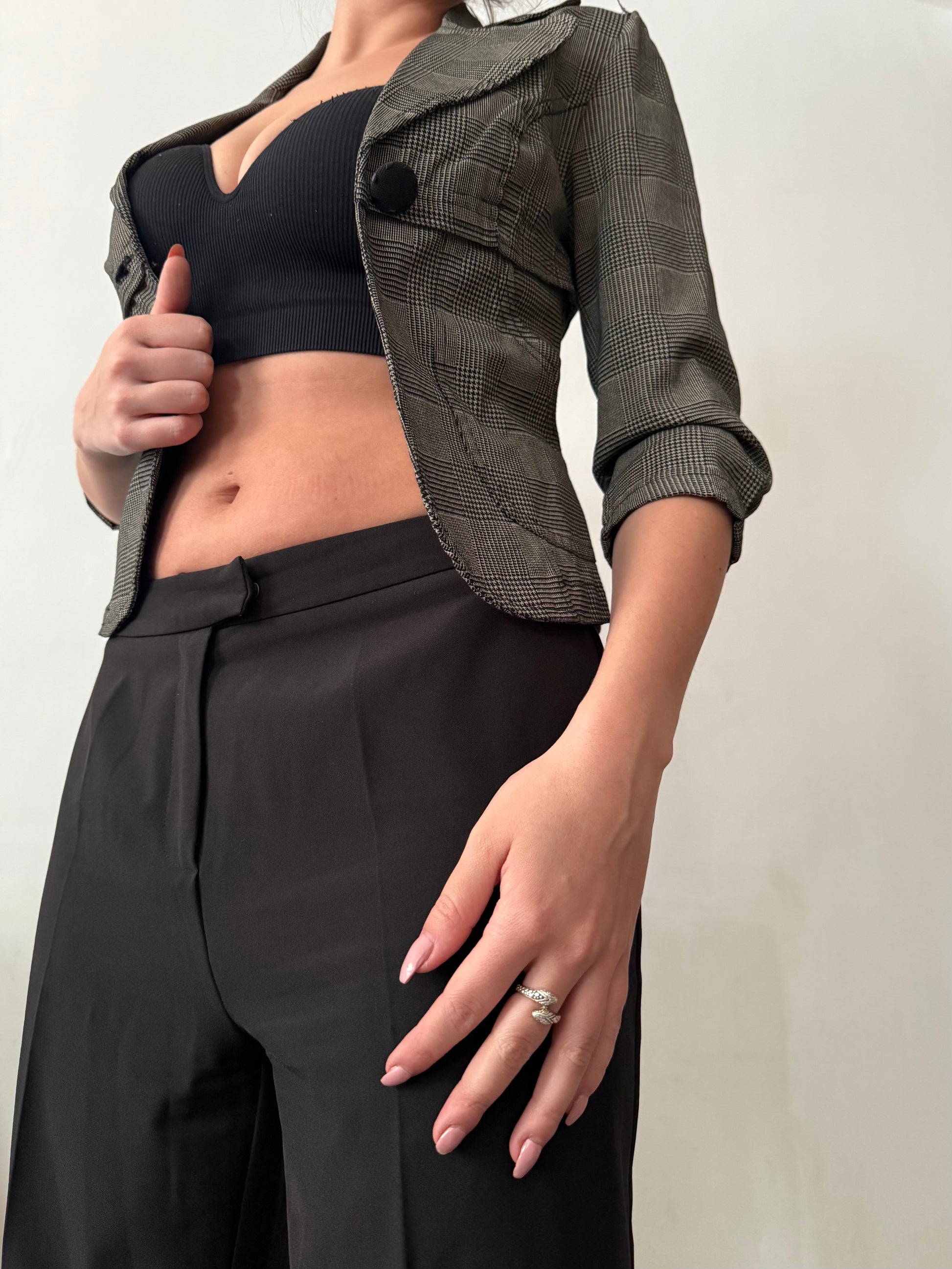 Beige office blazer + low rise capri pants set (XS)