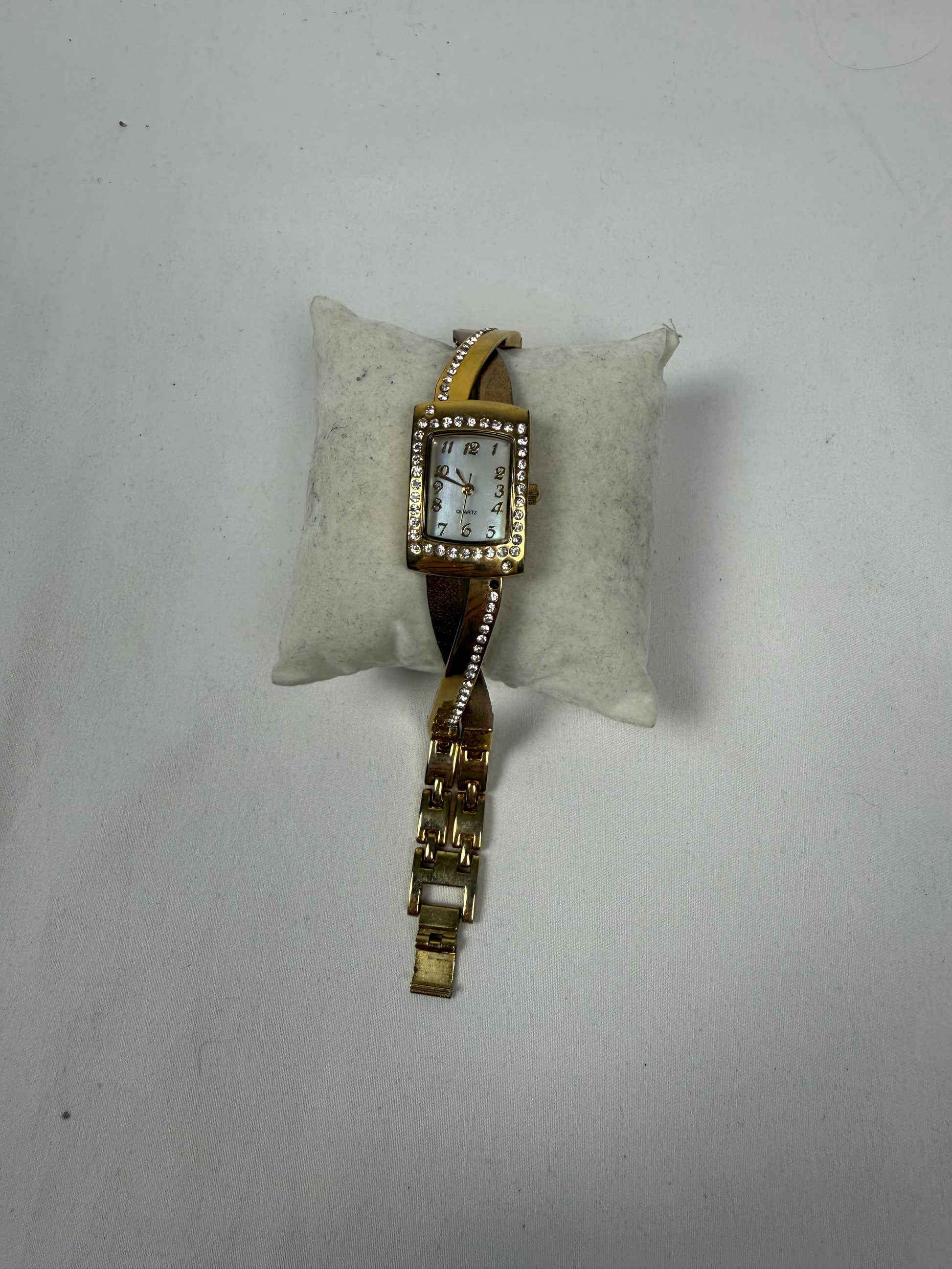 Vintage gold stainless steel jewelry watch