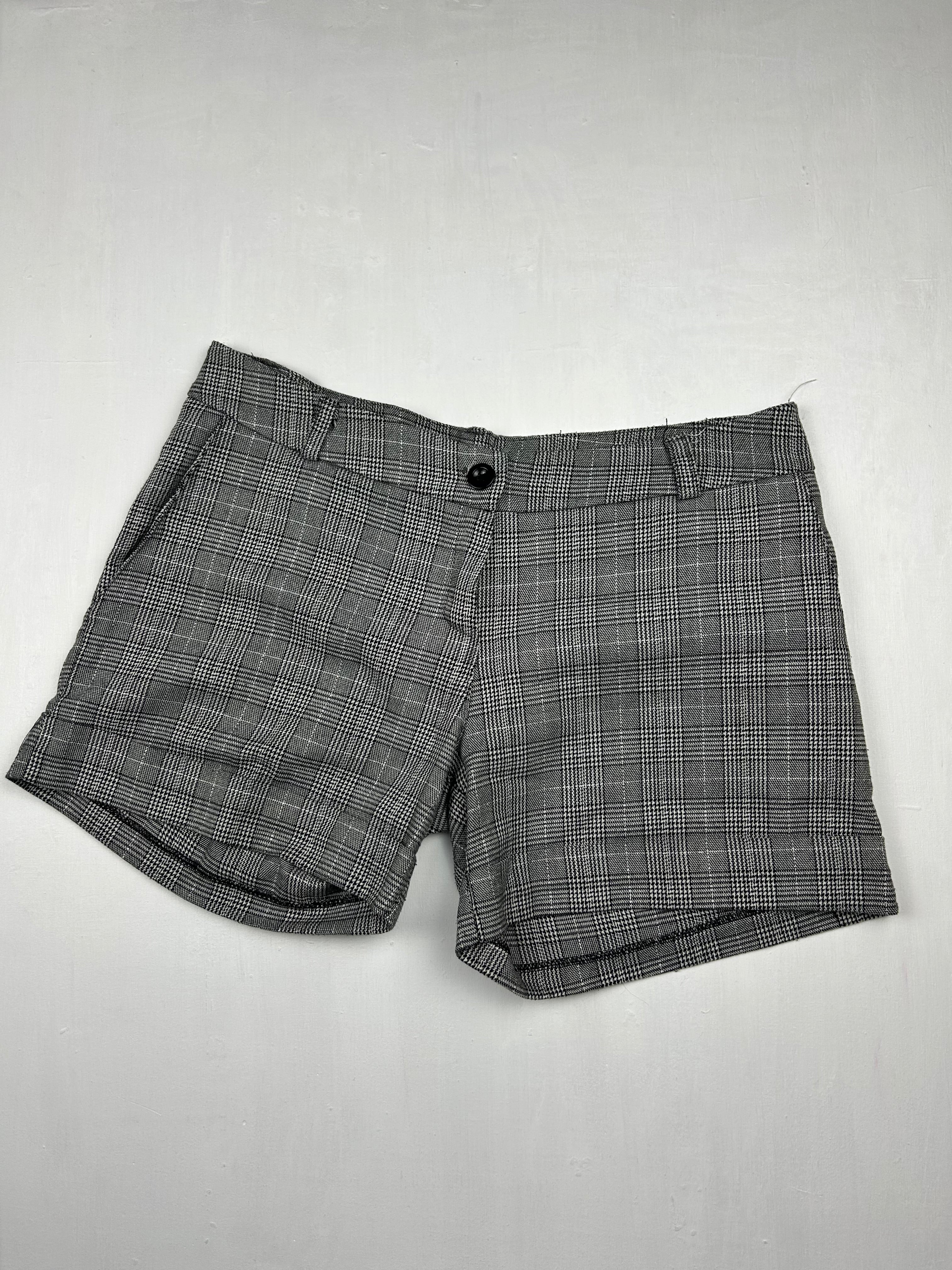 Grey check print low rise office mini short (S/M)