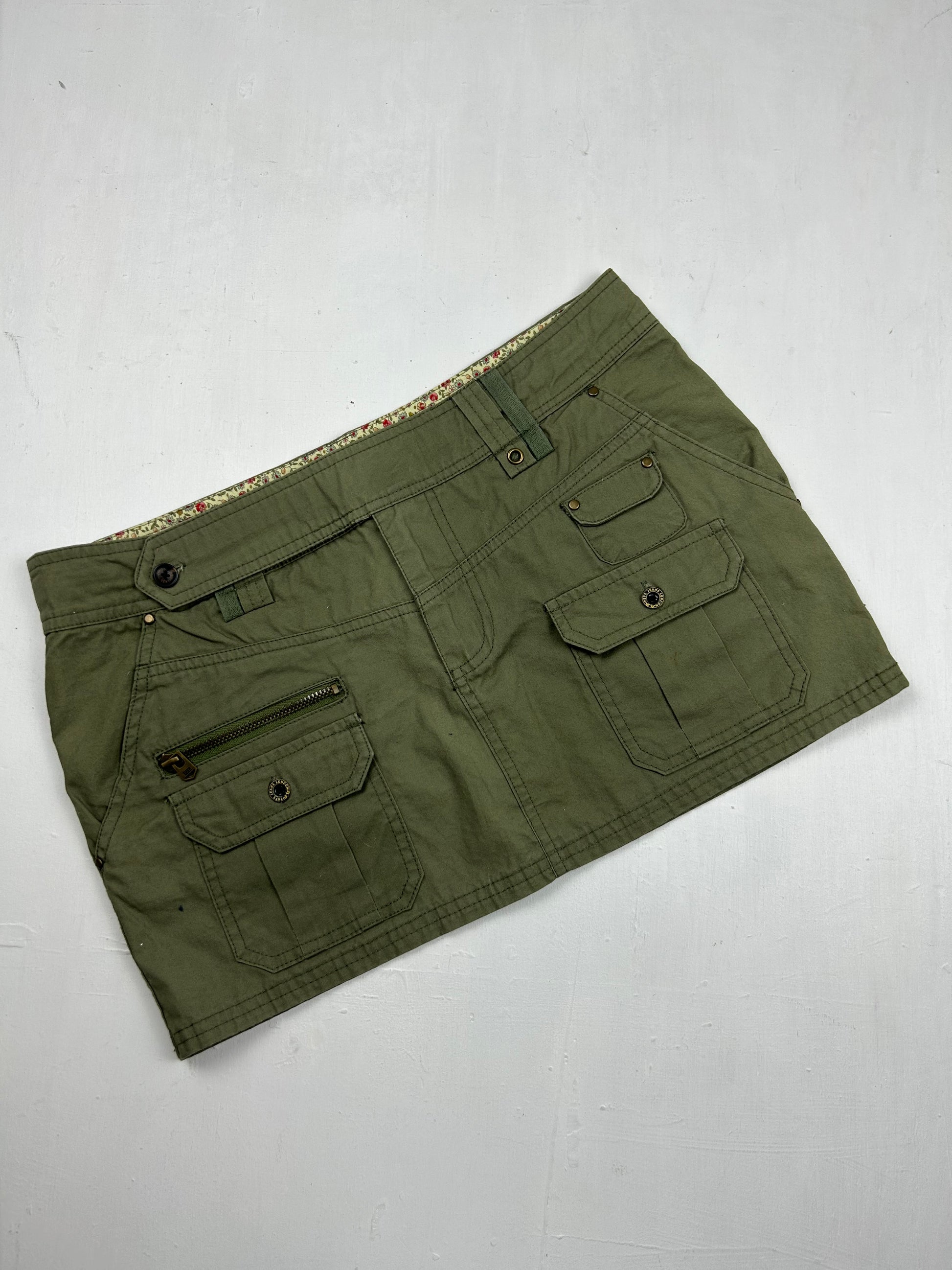 Khaki cargo low rise mini skirt (M/L)