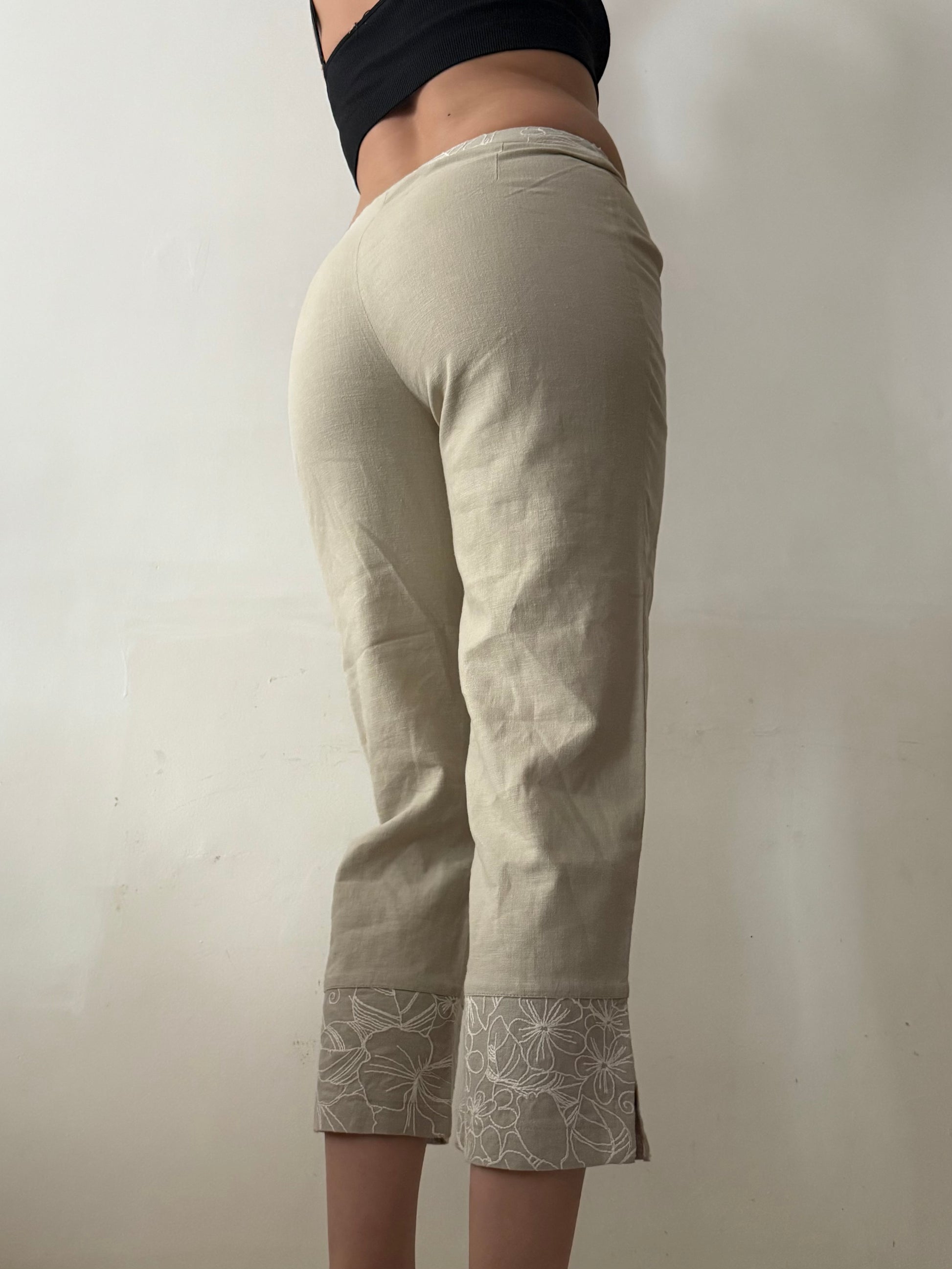 Beige zip up linen tee + capri pants set (S)