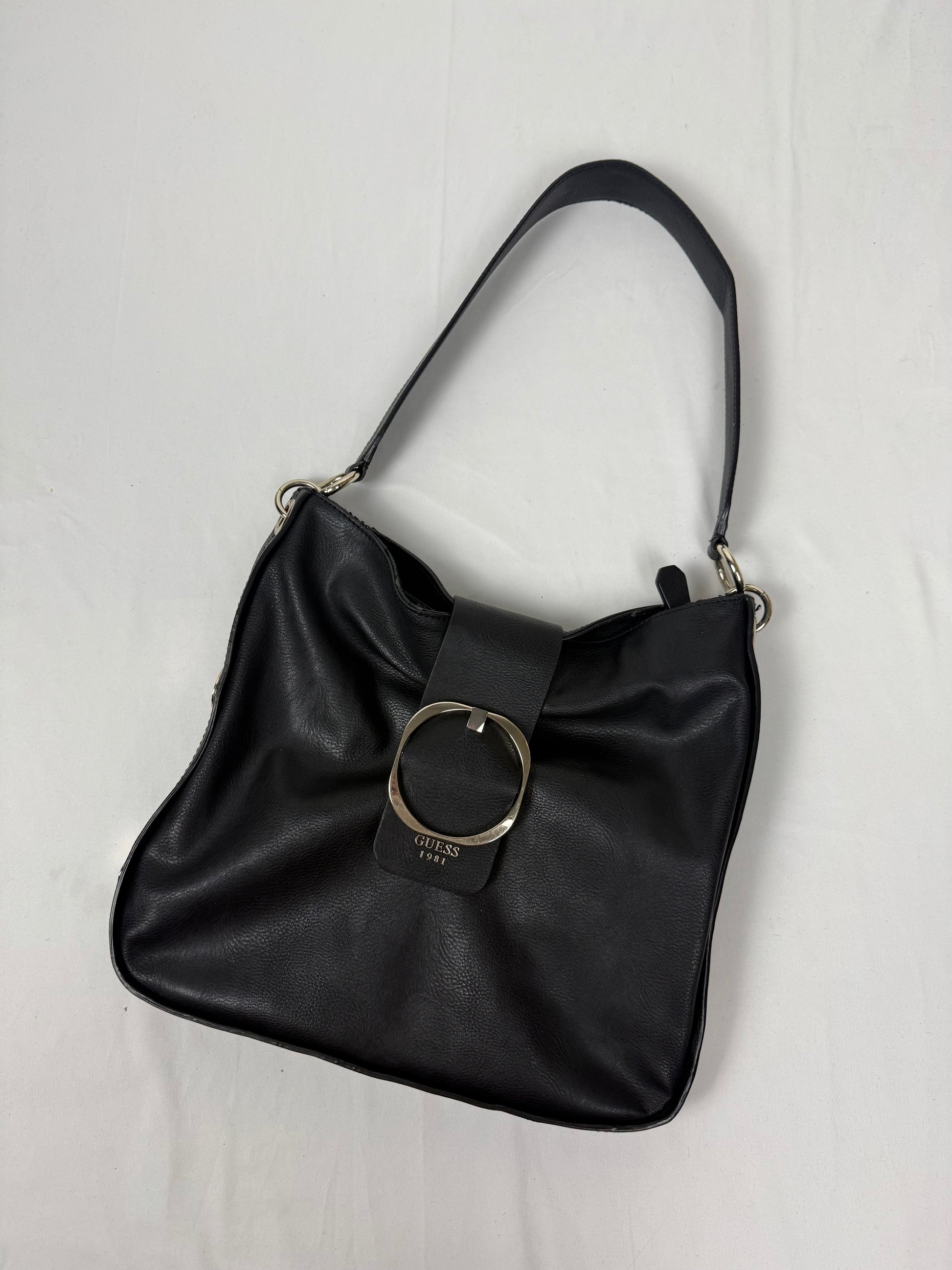 Black pvc leather gold buckle besace shoulder bag (30x32cm)