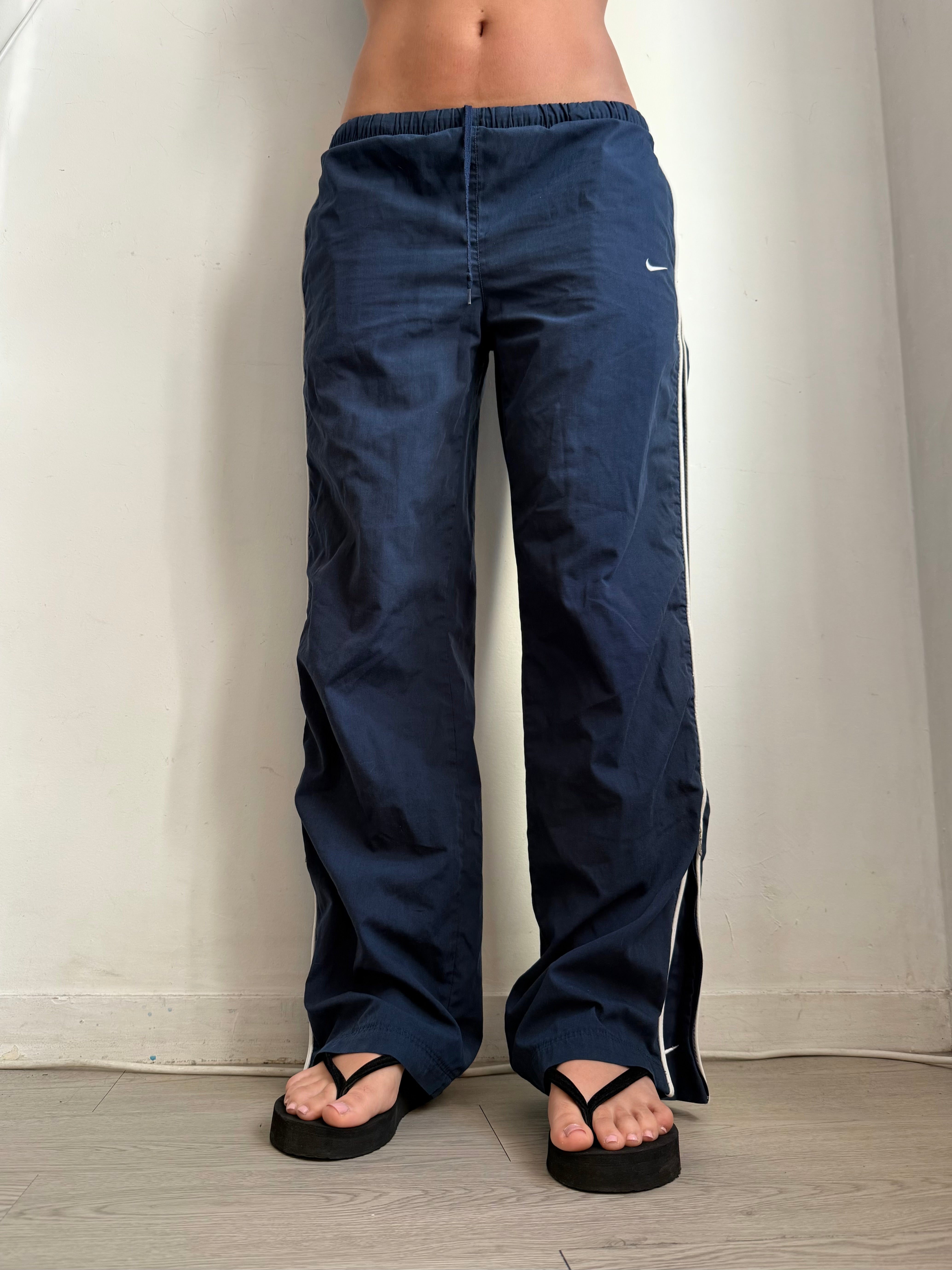 Navy low rise baggy pants (M)