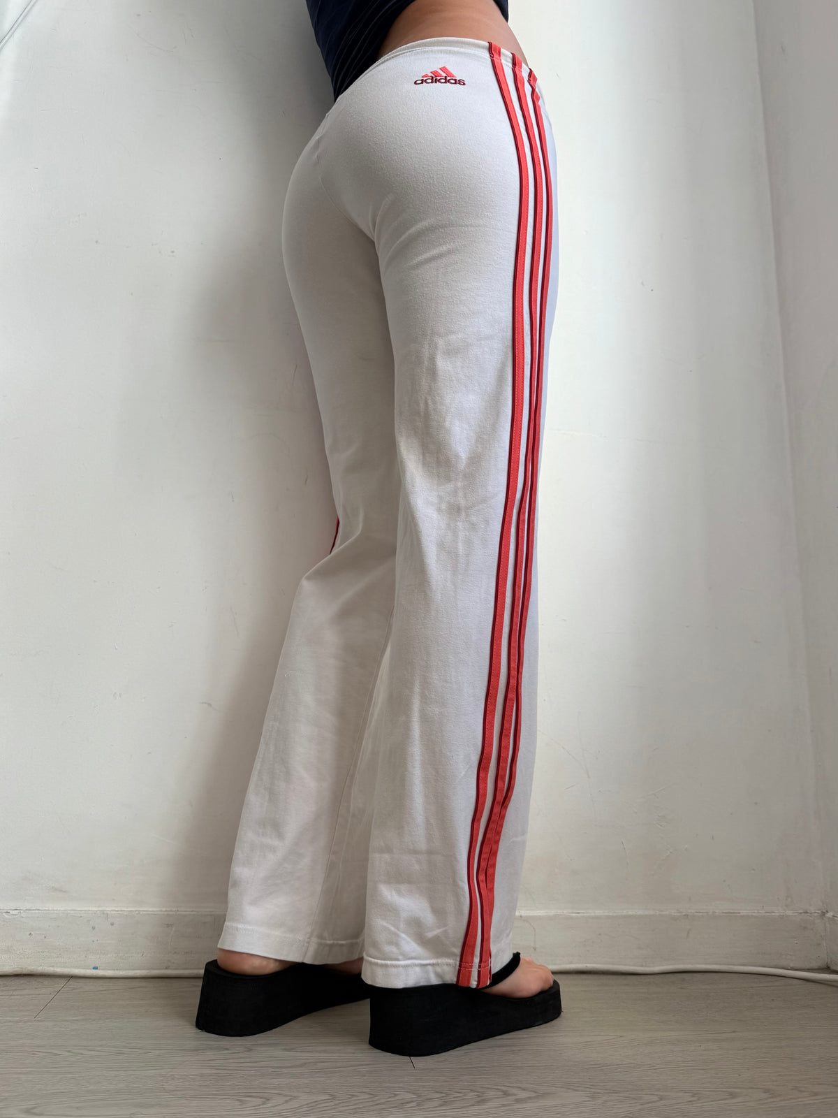 White low rise joggers pants (S)