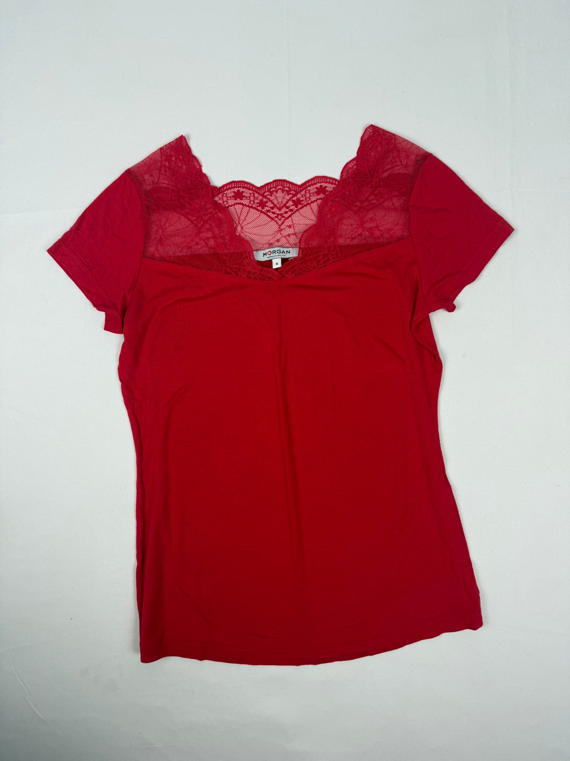Red lace neck tight fit tee (S)