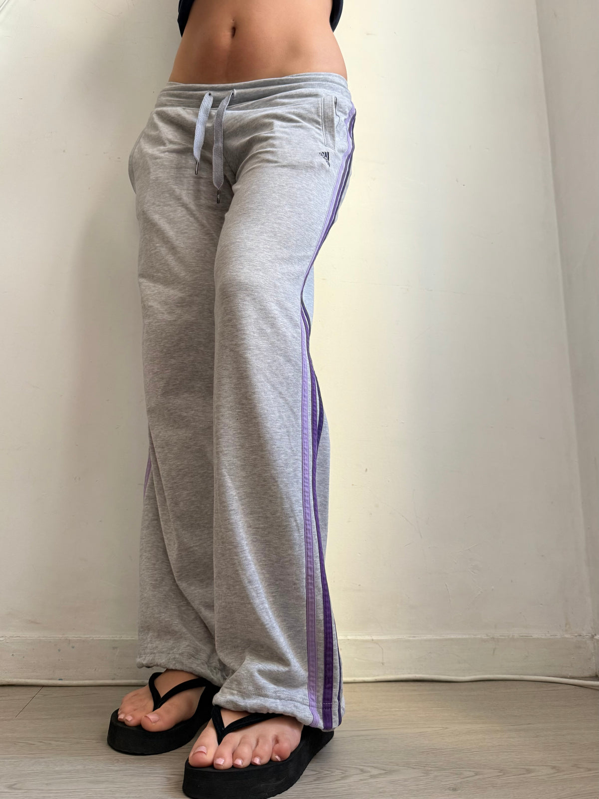 Pantalon droit taille basse en jean noir (XS)