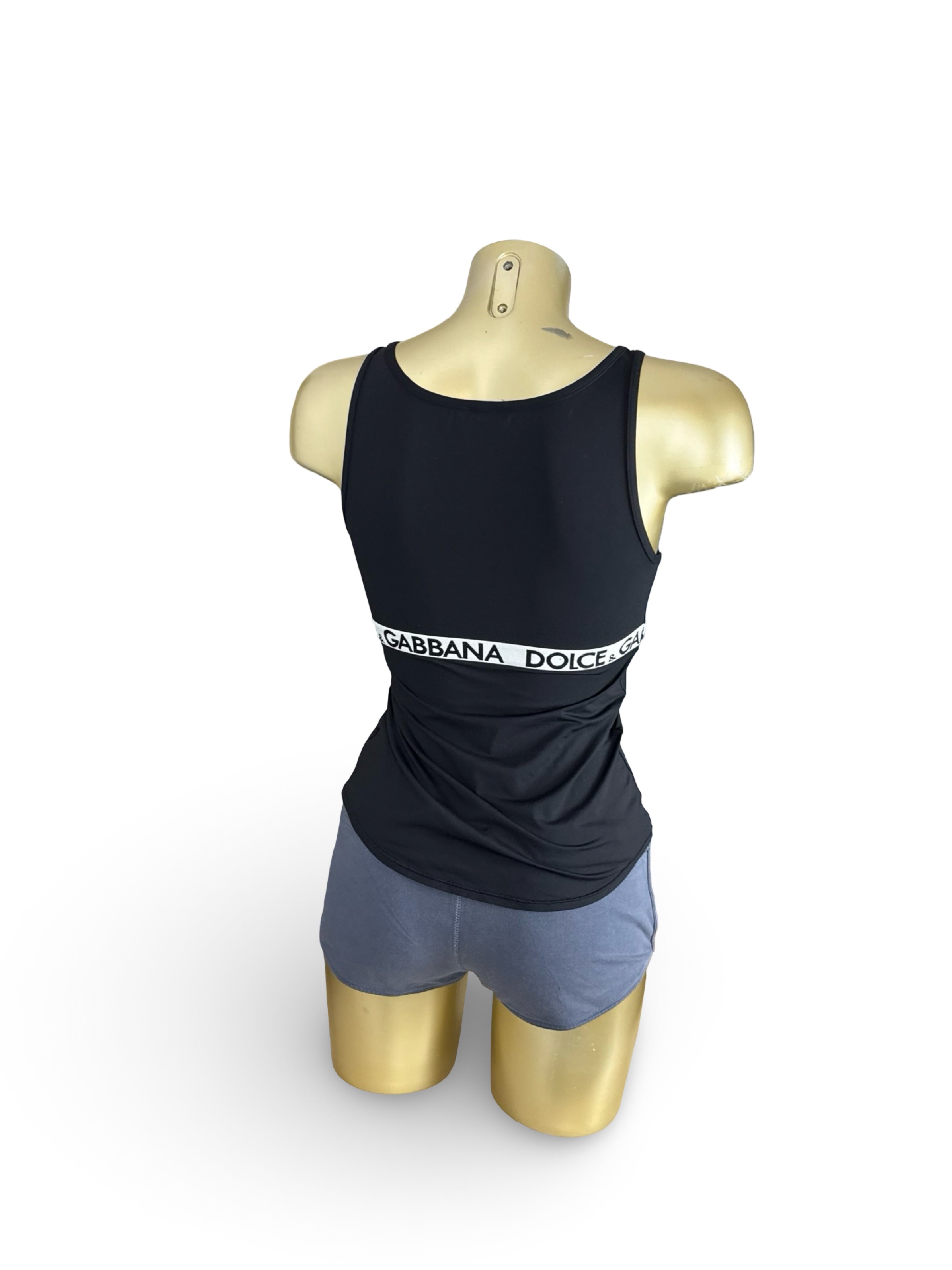 Black tight fit lycra top (S/M)