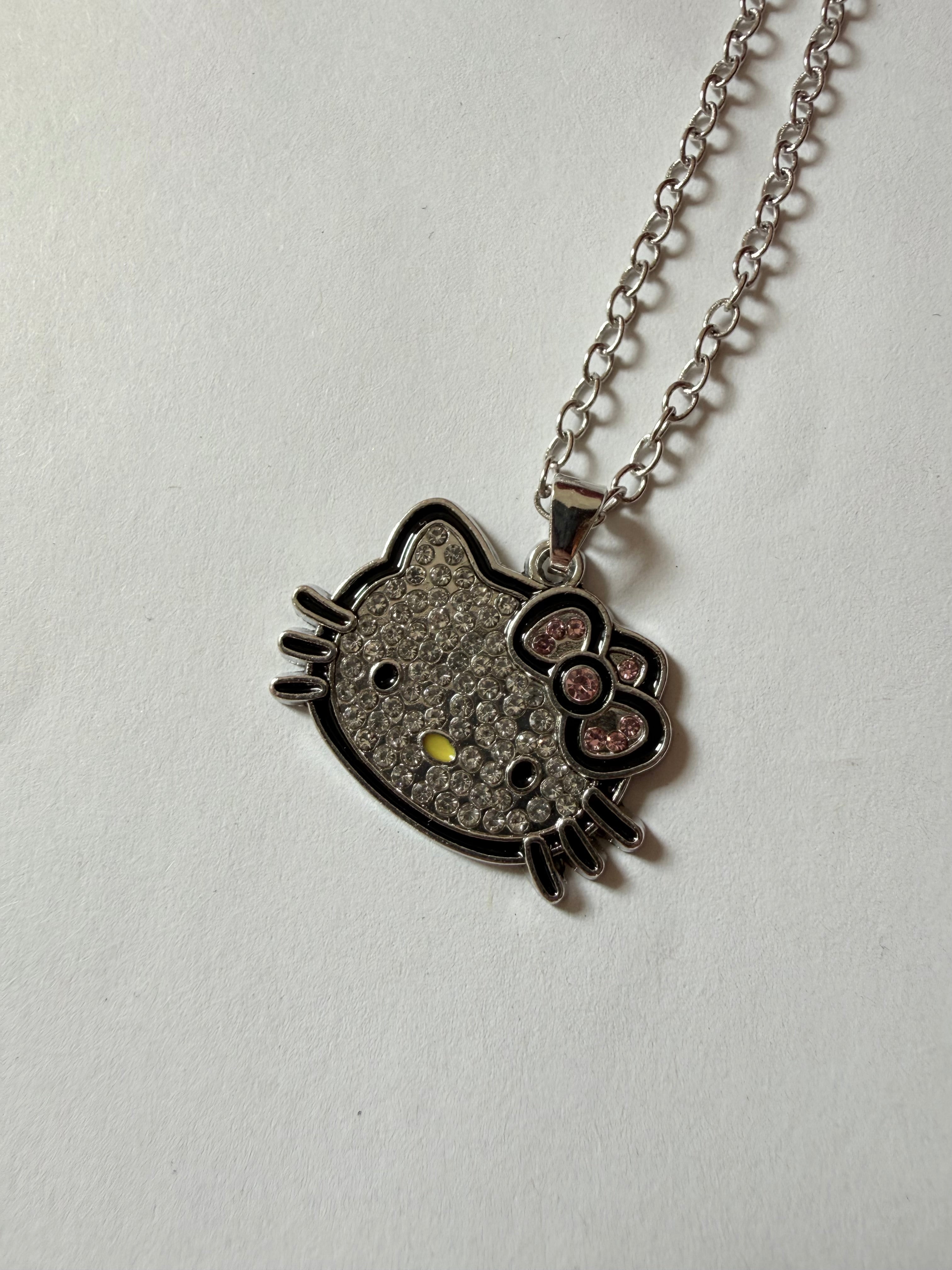 Silver kitten rhinestones necklace