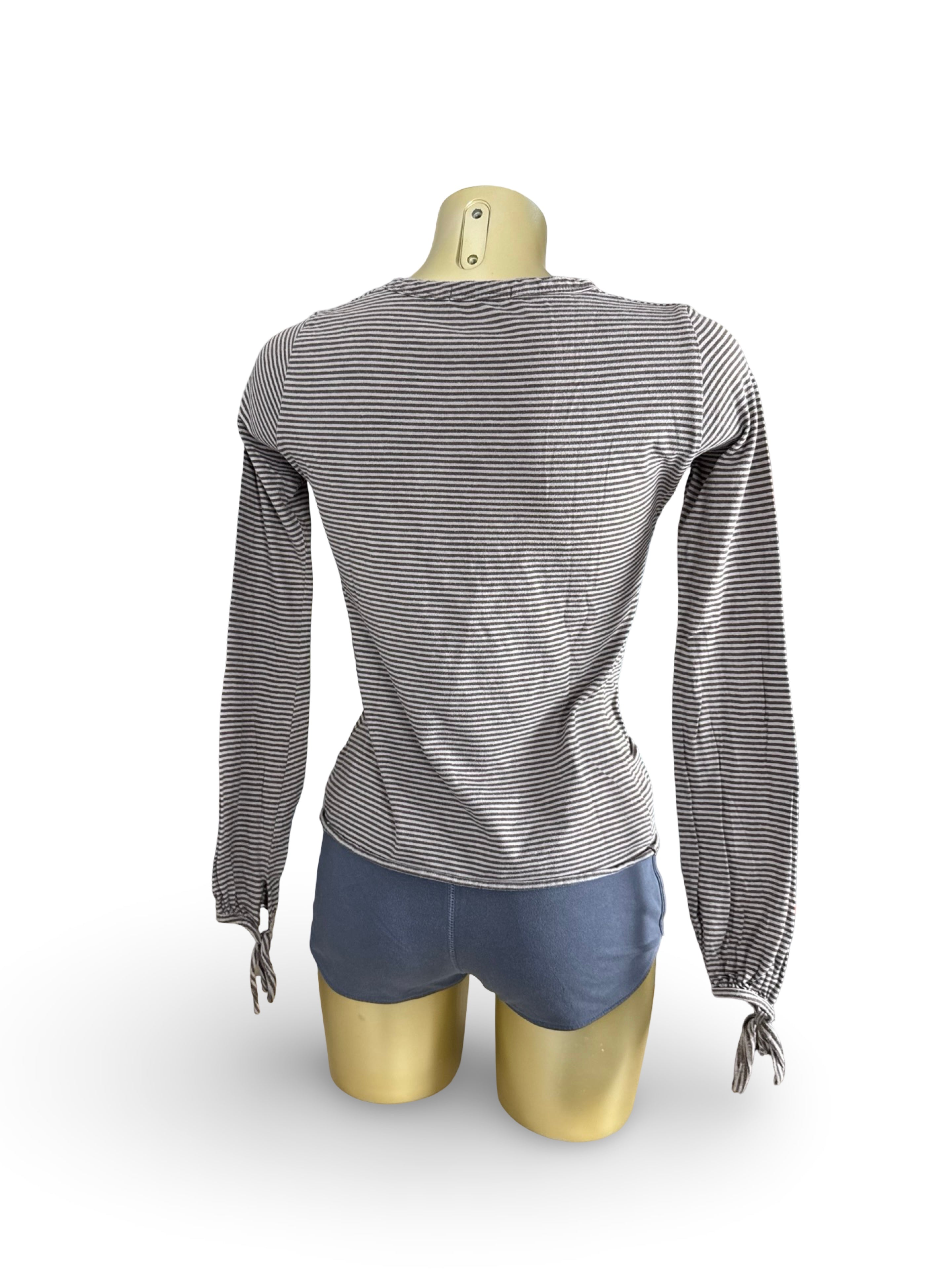 Beige striped cotton long sleeves top (M/L)