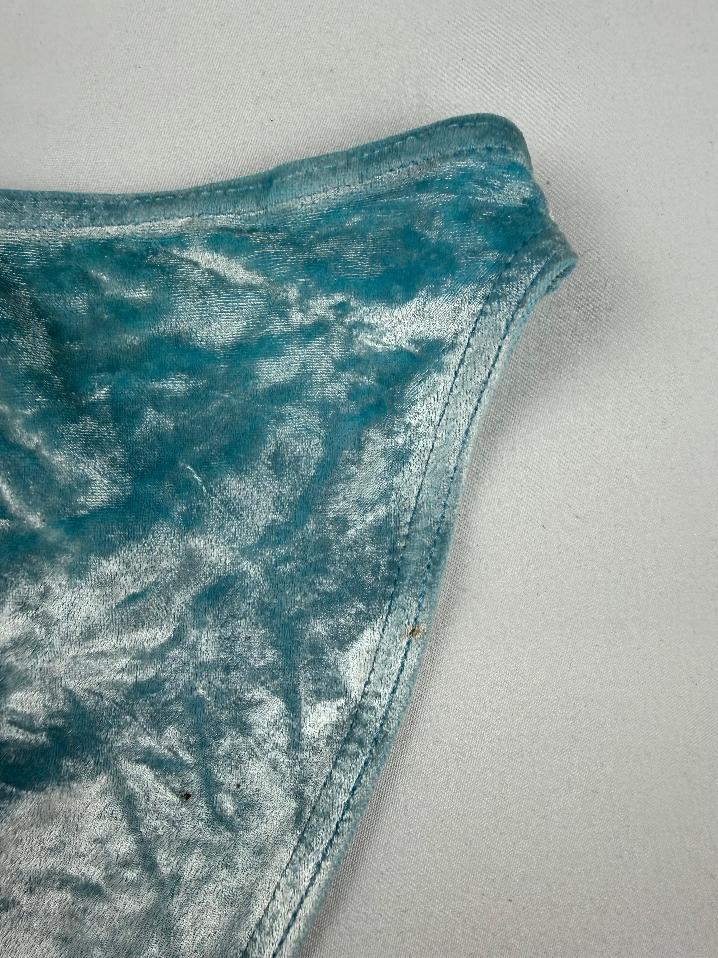 Blue velvet low rise bikini set (XS)