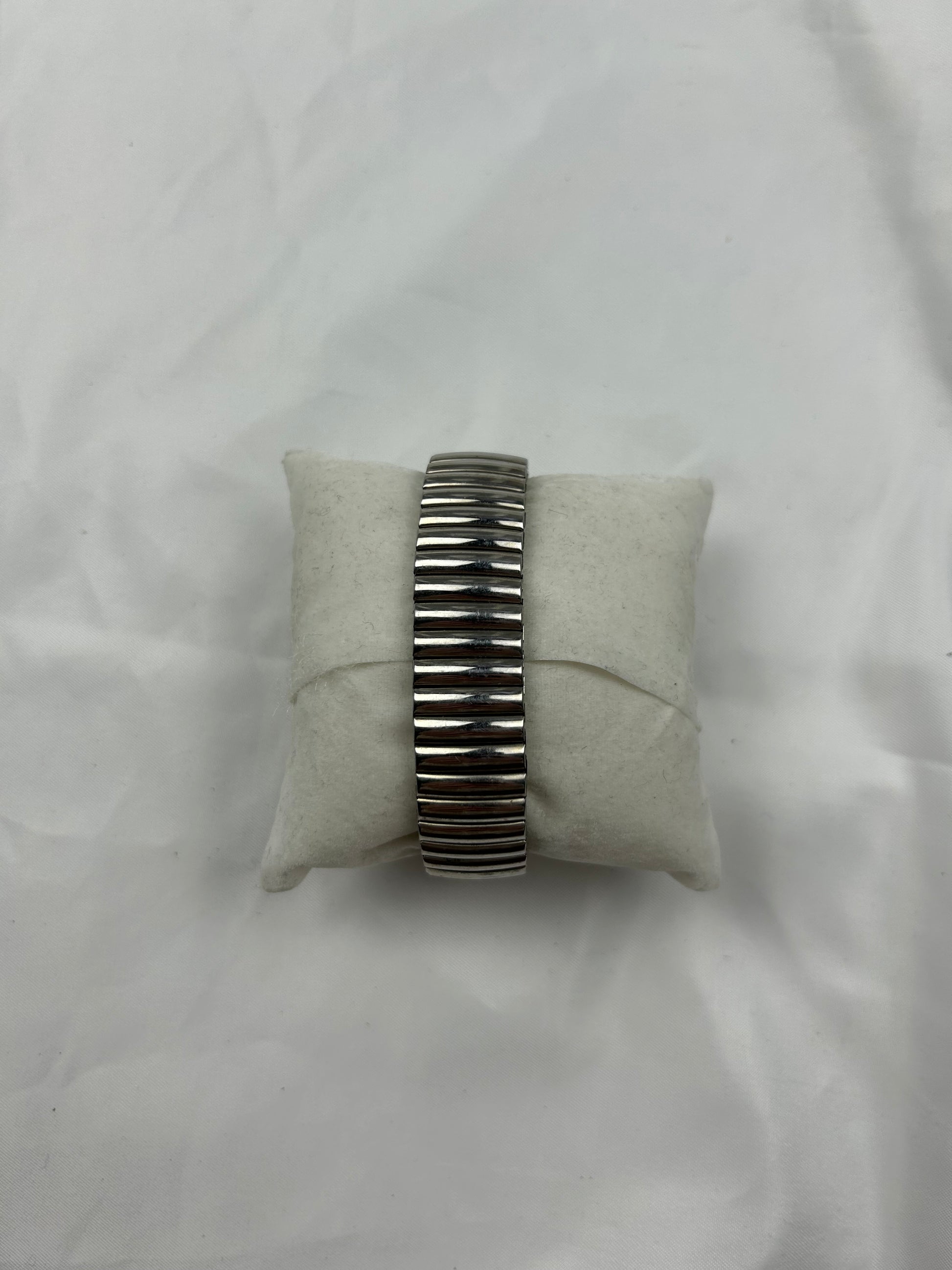 Vintage stainless steel silver watch jewelry