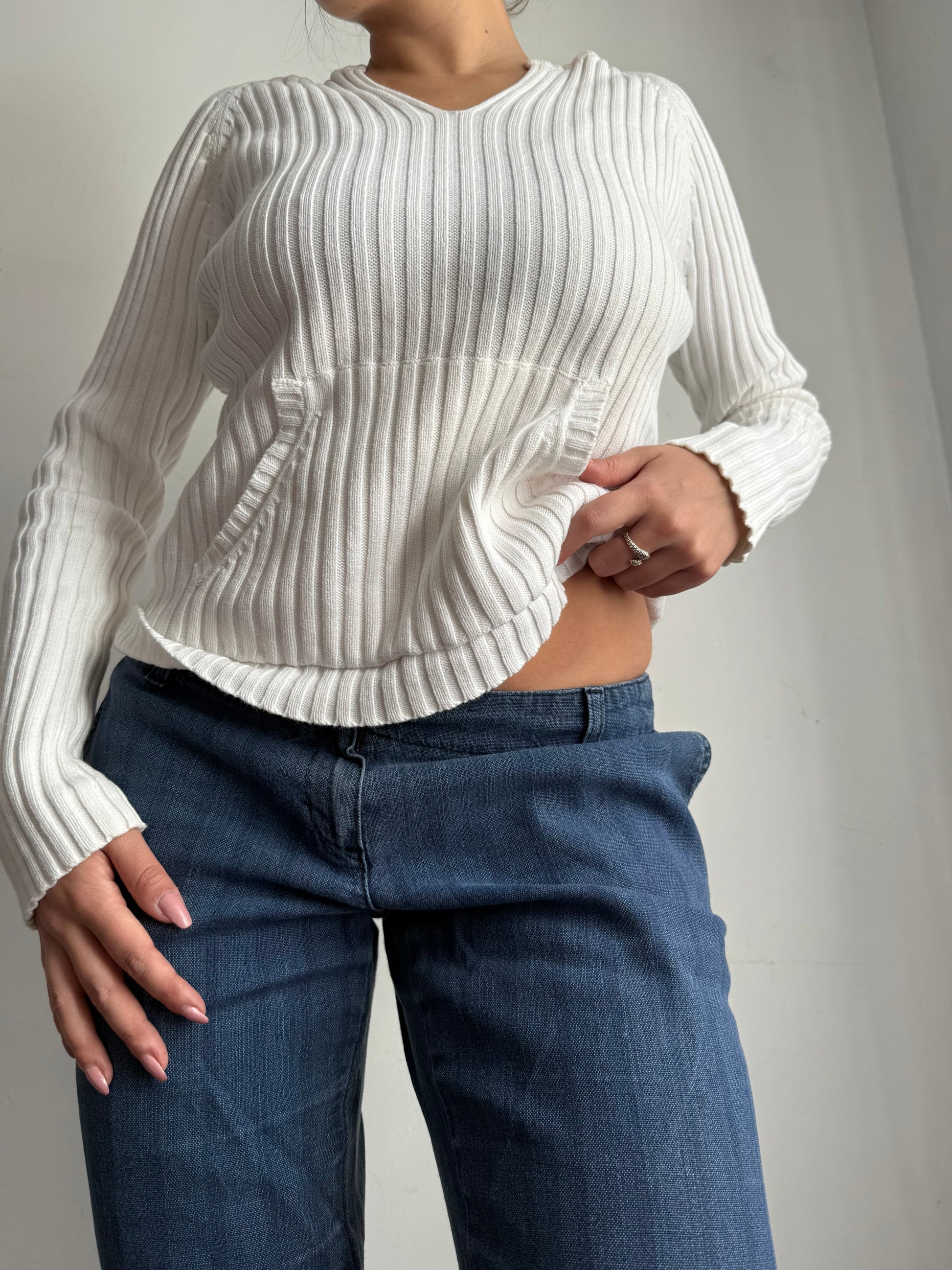 White ribbed hooded jumper (S/M)