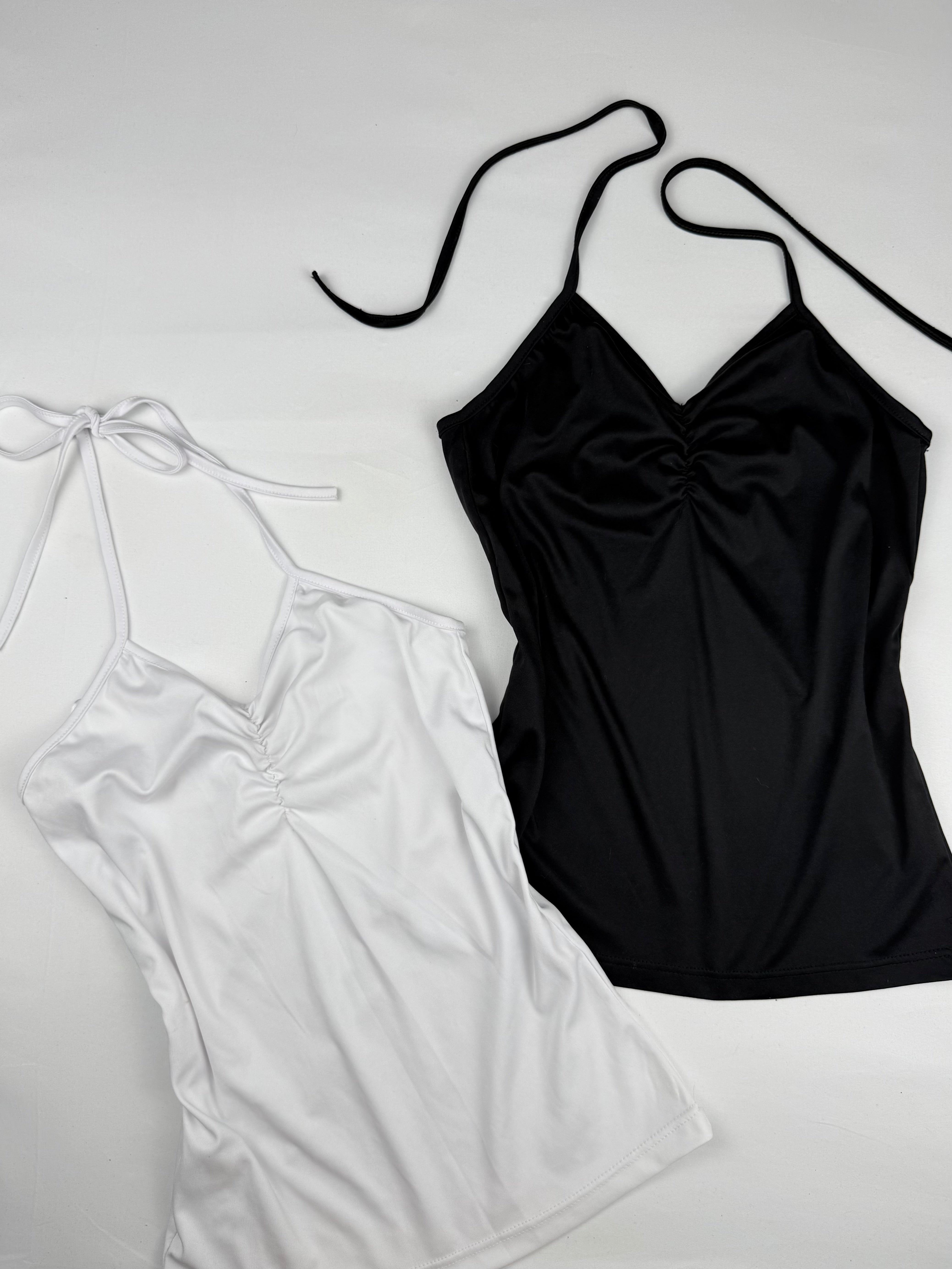 Pack of 2 halter tops (S)