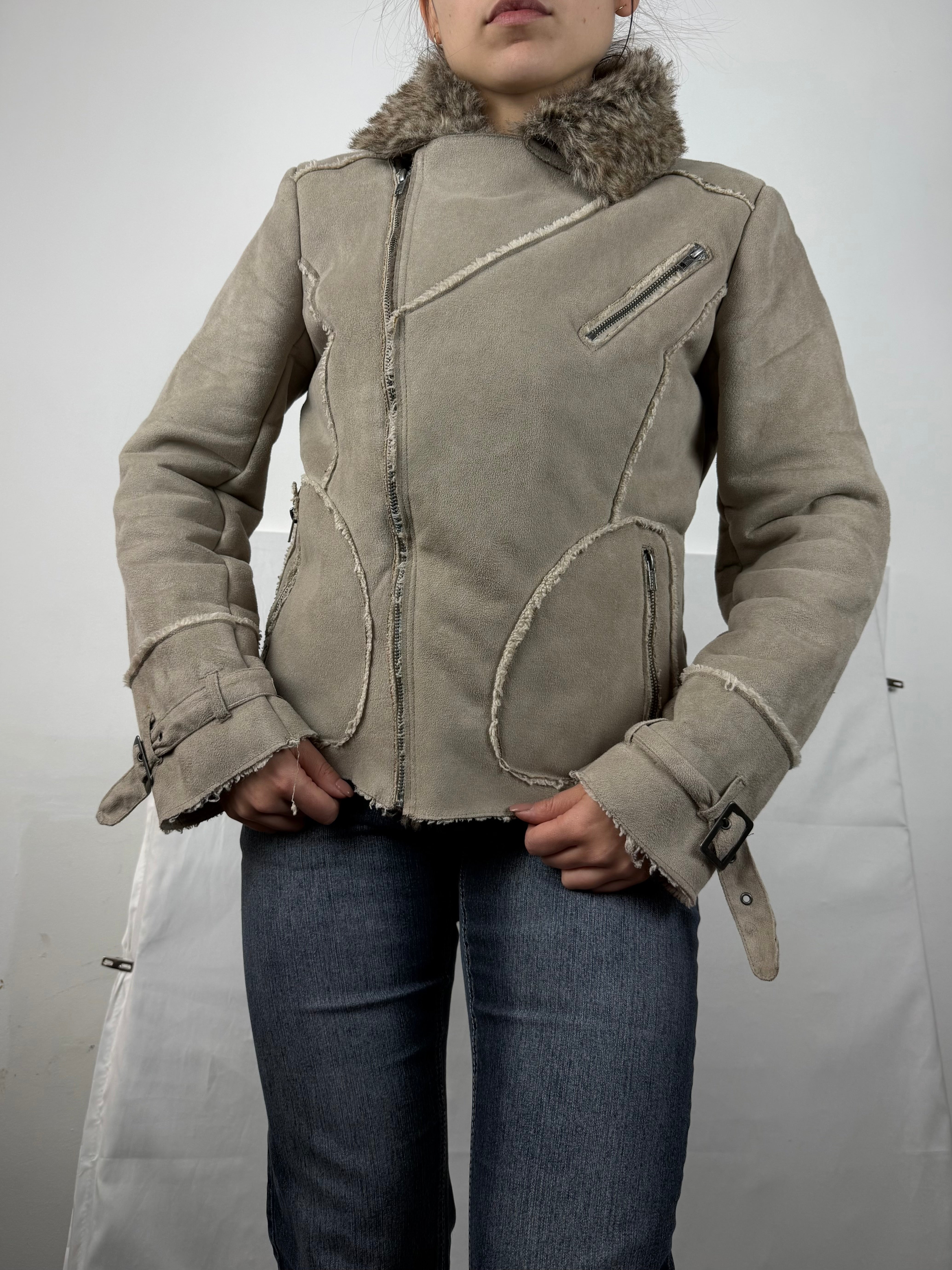 Beige suede inside faux fur jacket (M/L)