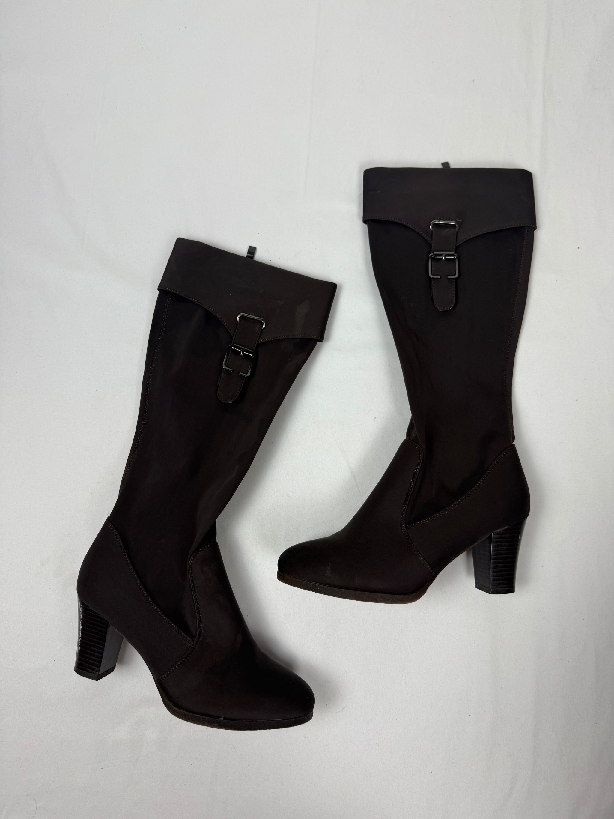 Brown buckle belt knee high boots (38)