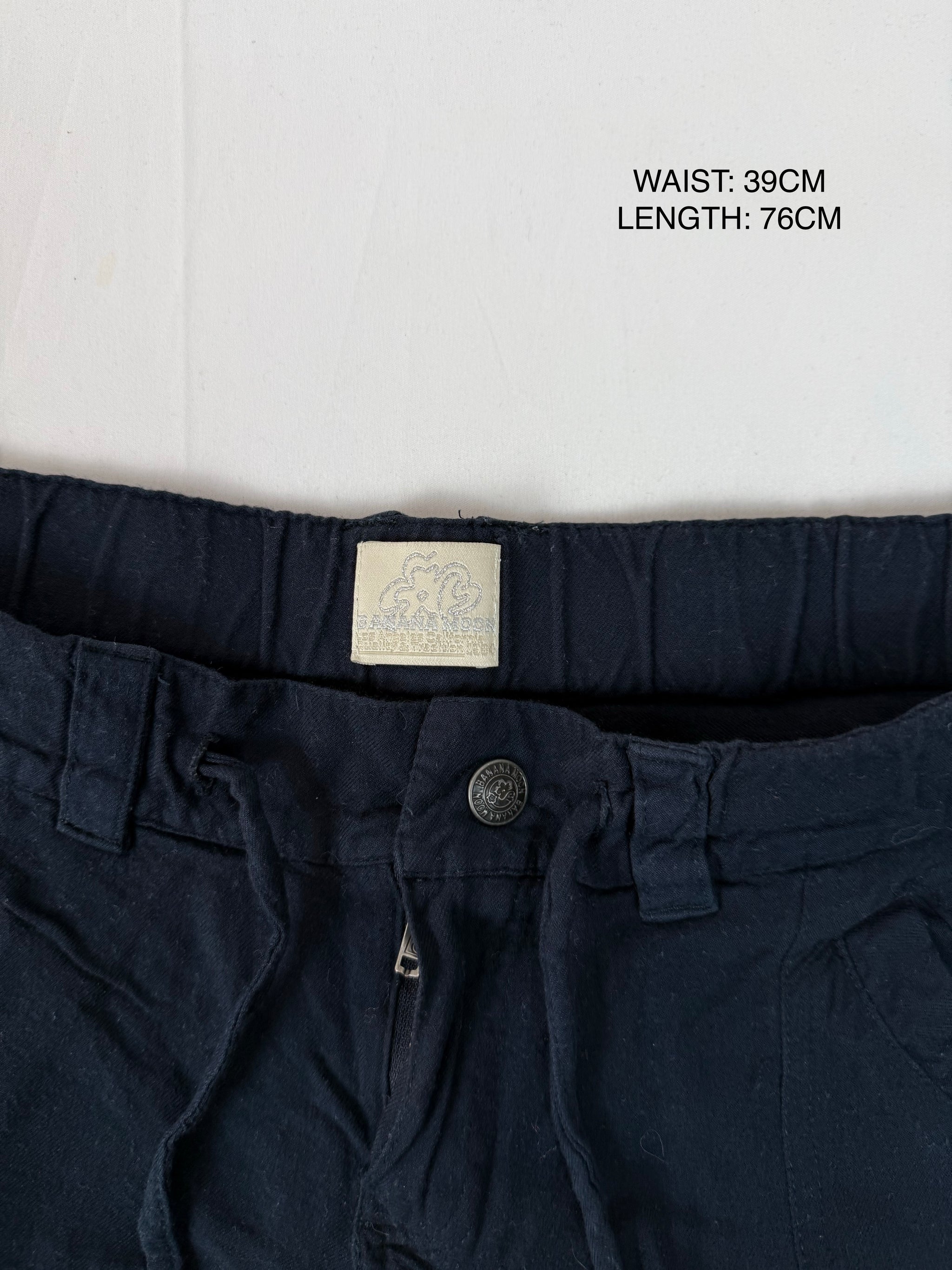 Navy cargo low waist capri pants (S/M)
