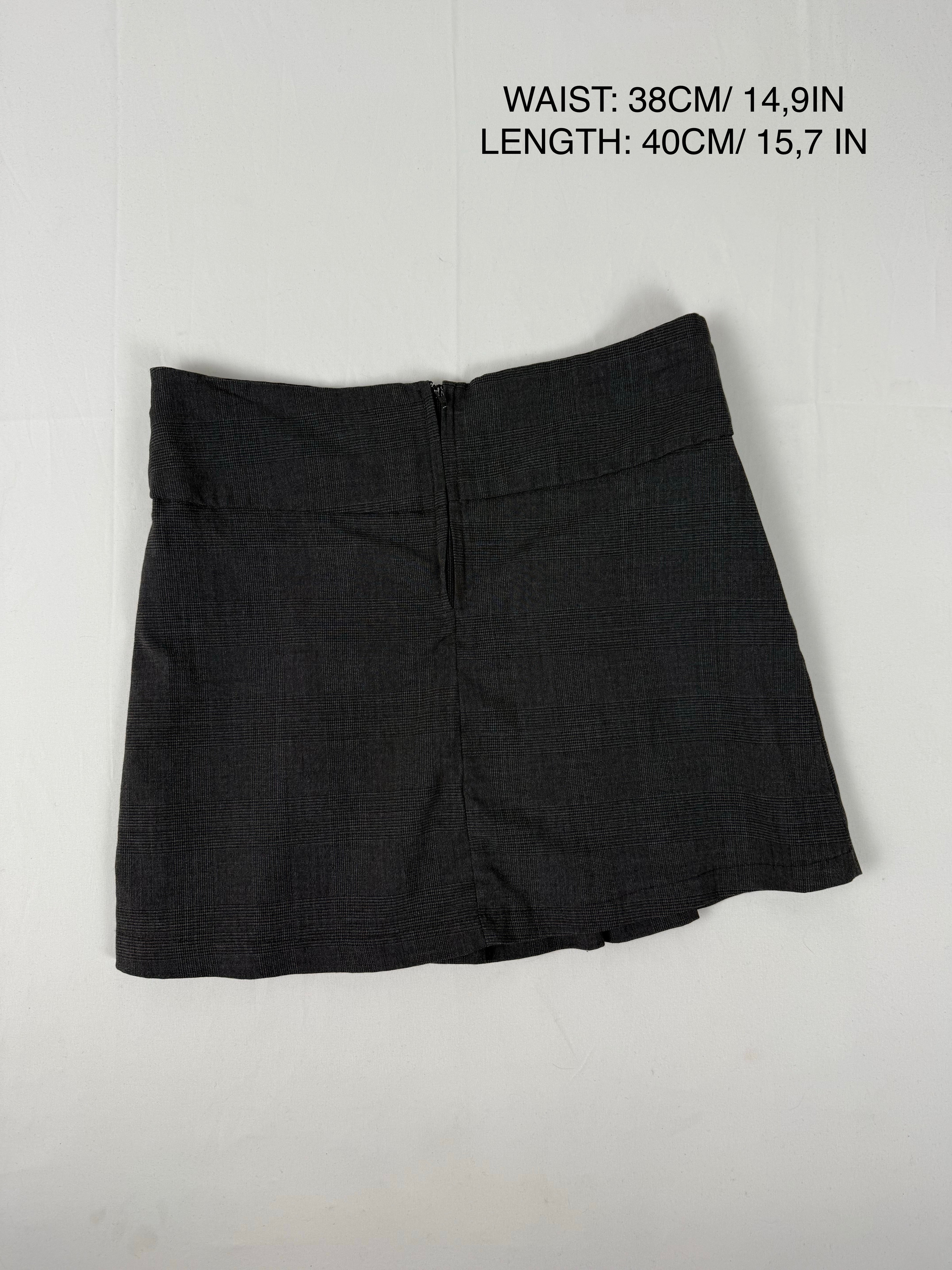 Grey check print pleated mini skirt (M)