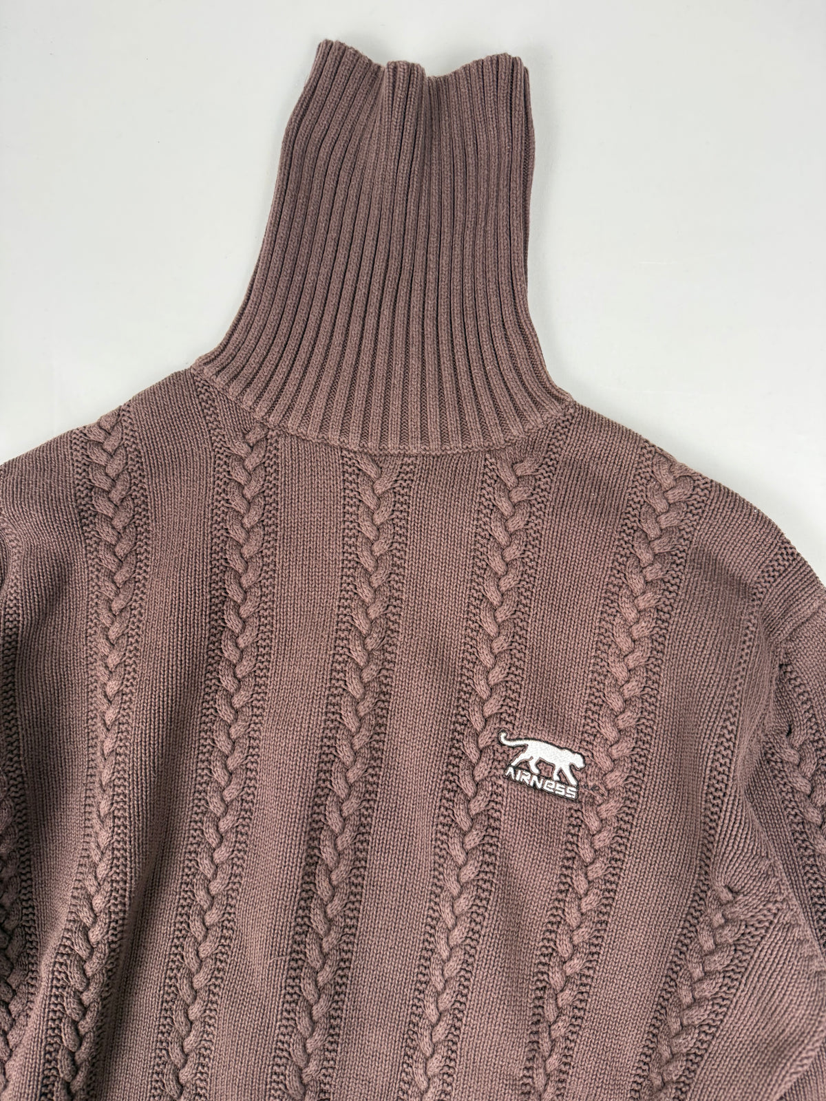 Mini-robe en maille grise à manches courtes avec nouage (S)